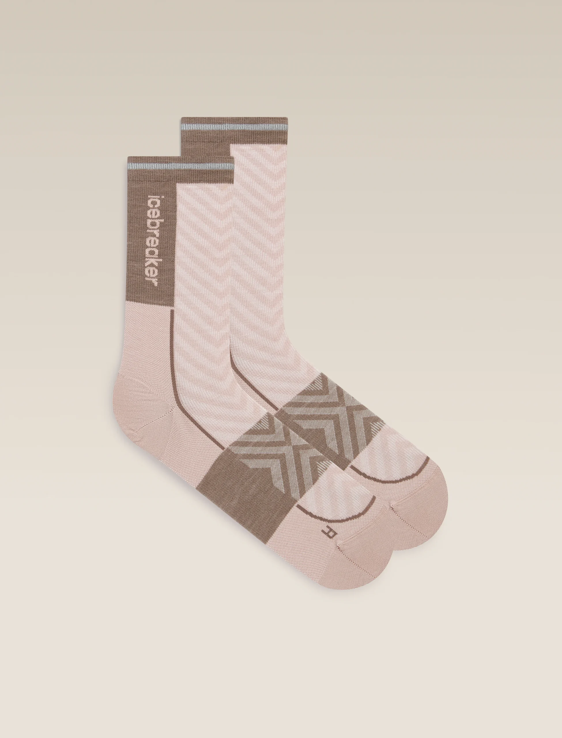 1016-women-s-merino-blend-run-ultralight-crew-socks-1.webp Women's Merino Blend Run+ Ultralight Crew Socks