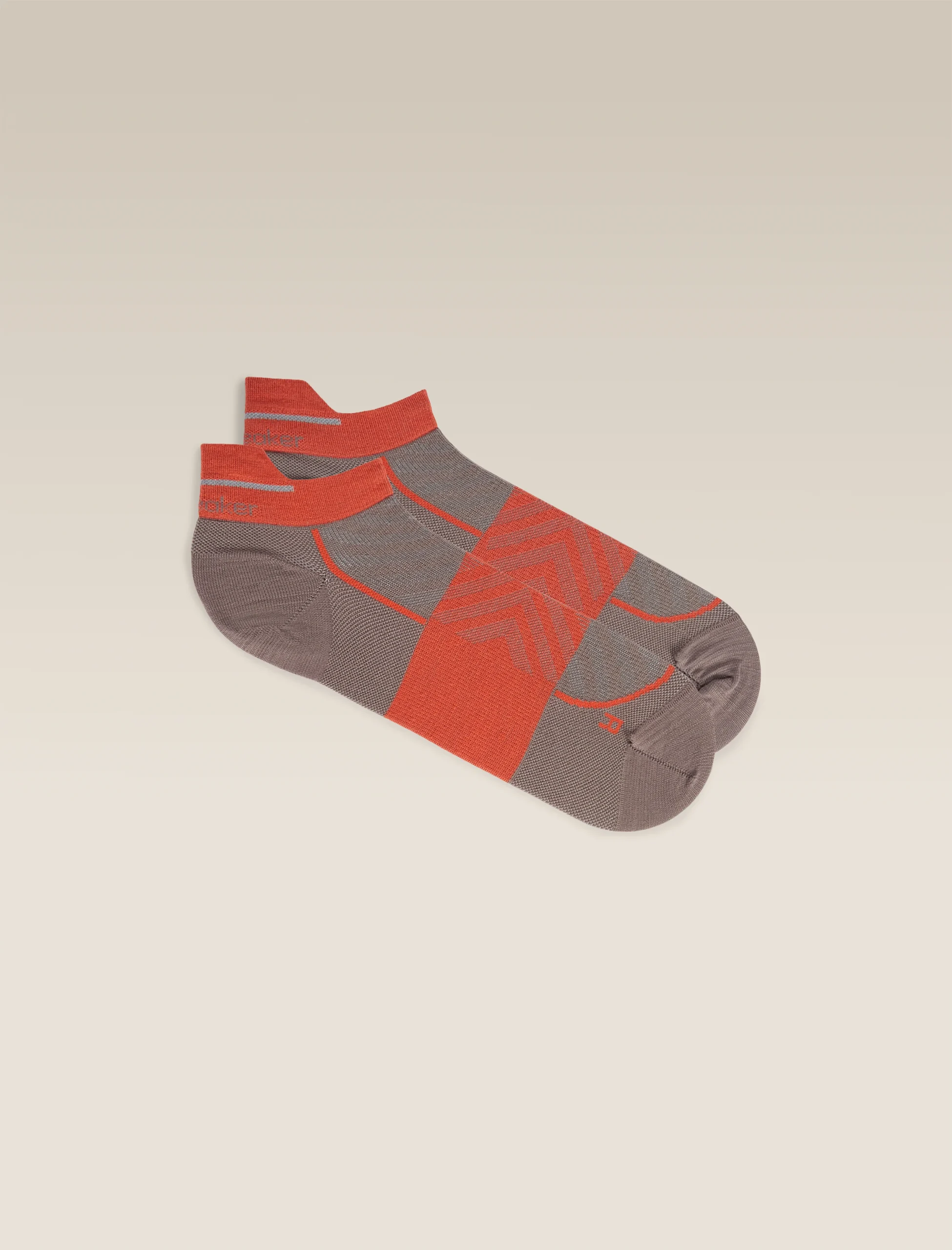 1106-women-s-merino-blend-run-ultralight-micro-socks-1.webp Women's Merino Blend Run+ Ultralight Micro Socks
