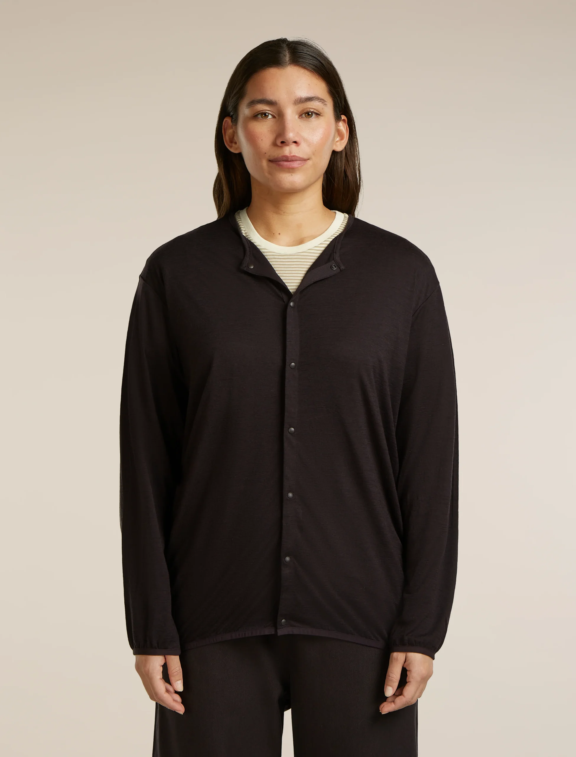 Unisex Merino 150 Round Neck Cardigan