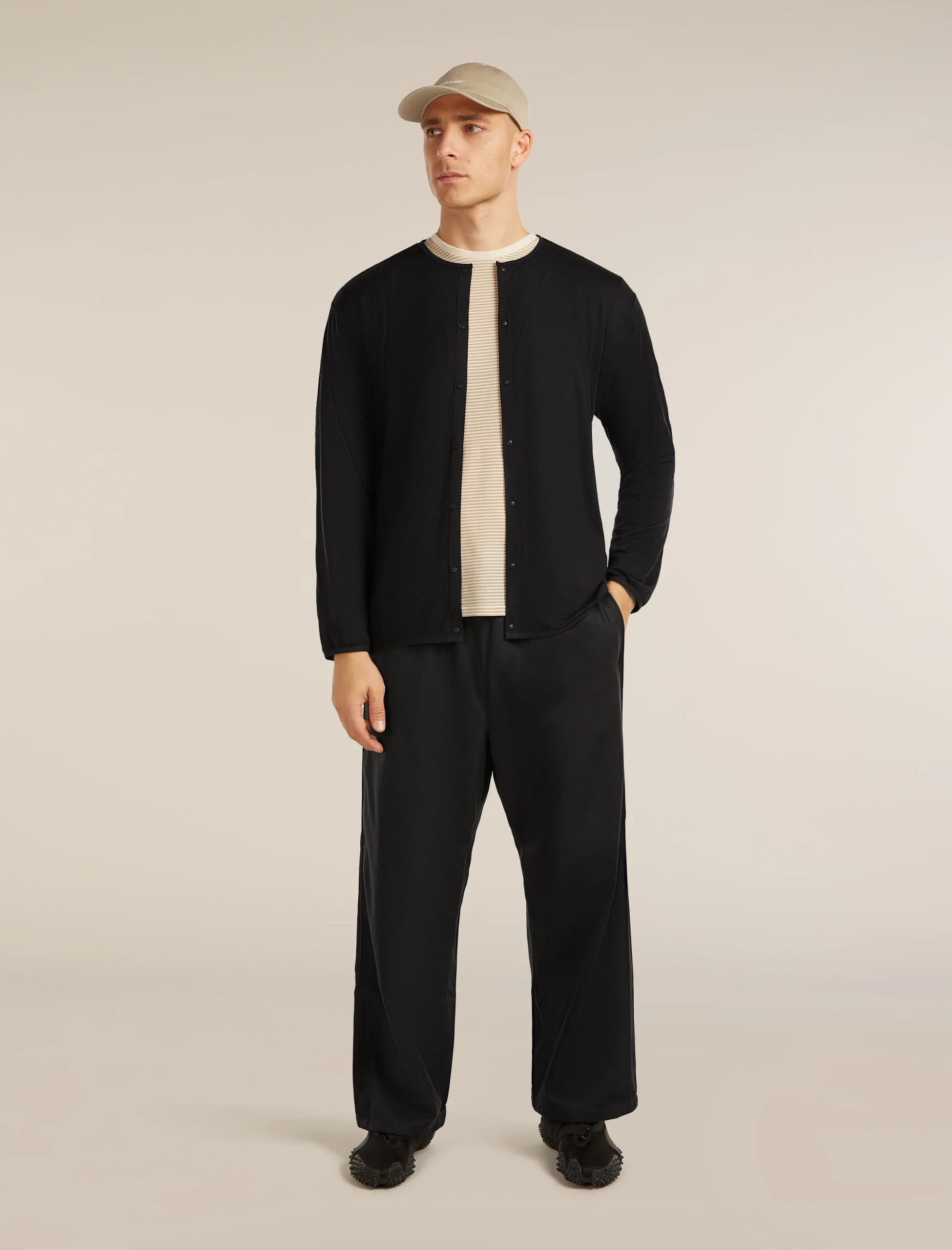 Unisex Merino 150 Round Neck Cardigan