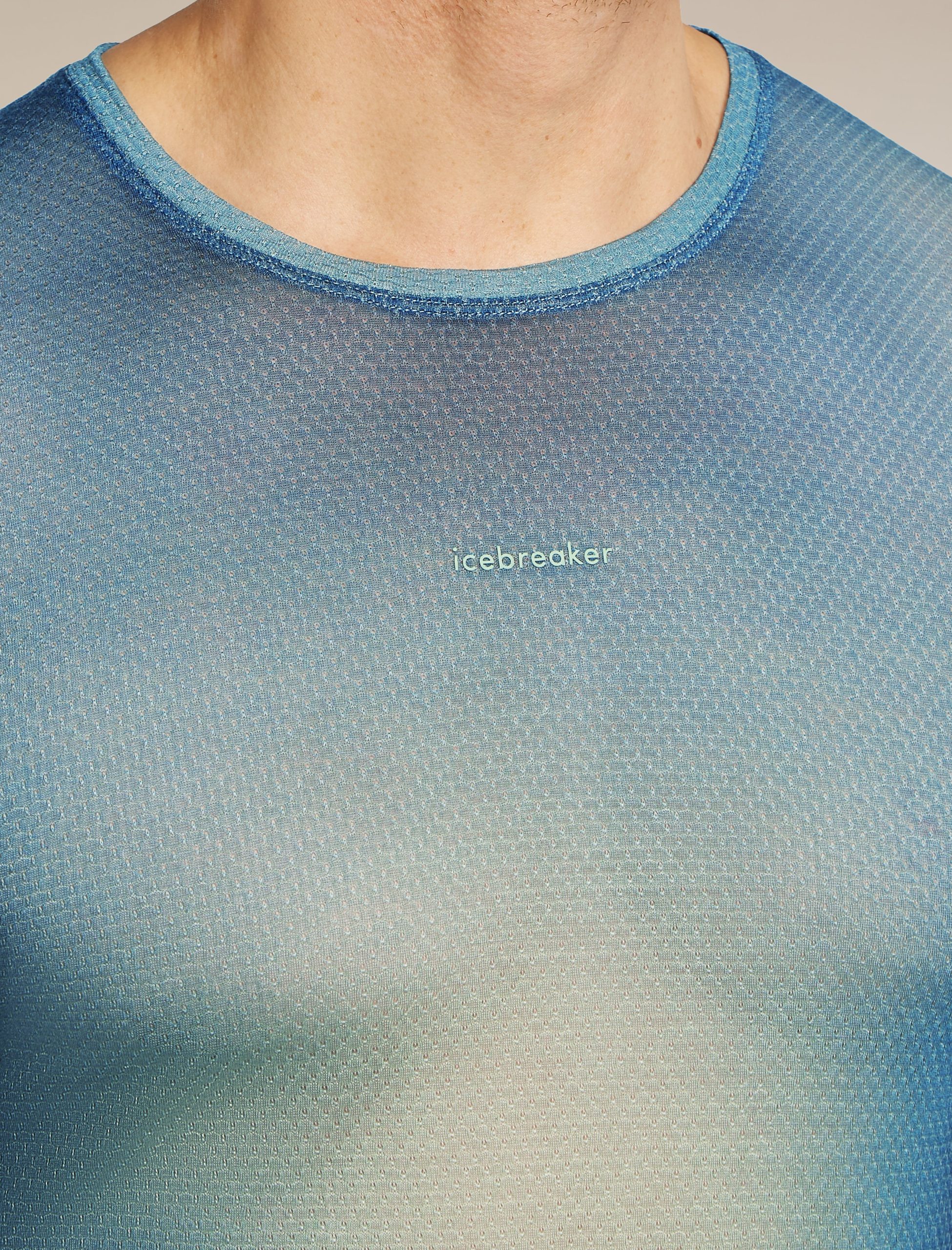 Men's Merino Blend 75 Cool-Lite™ Featherlight™ Short Sleeve Crewe AOP