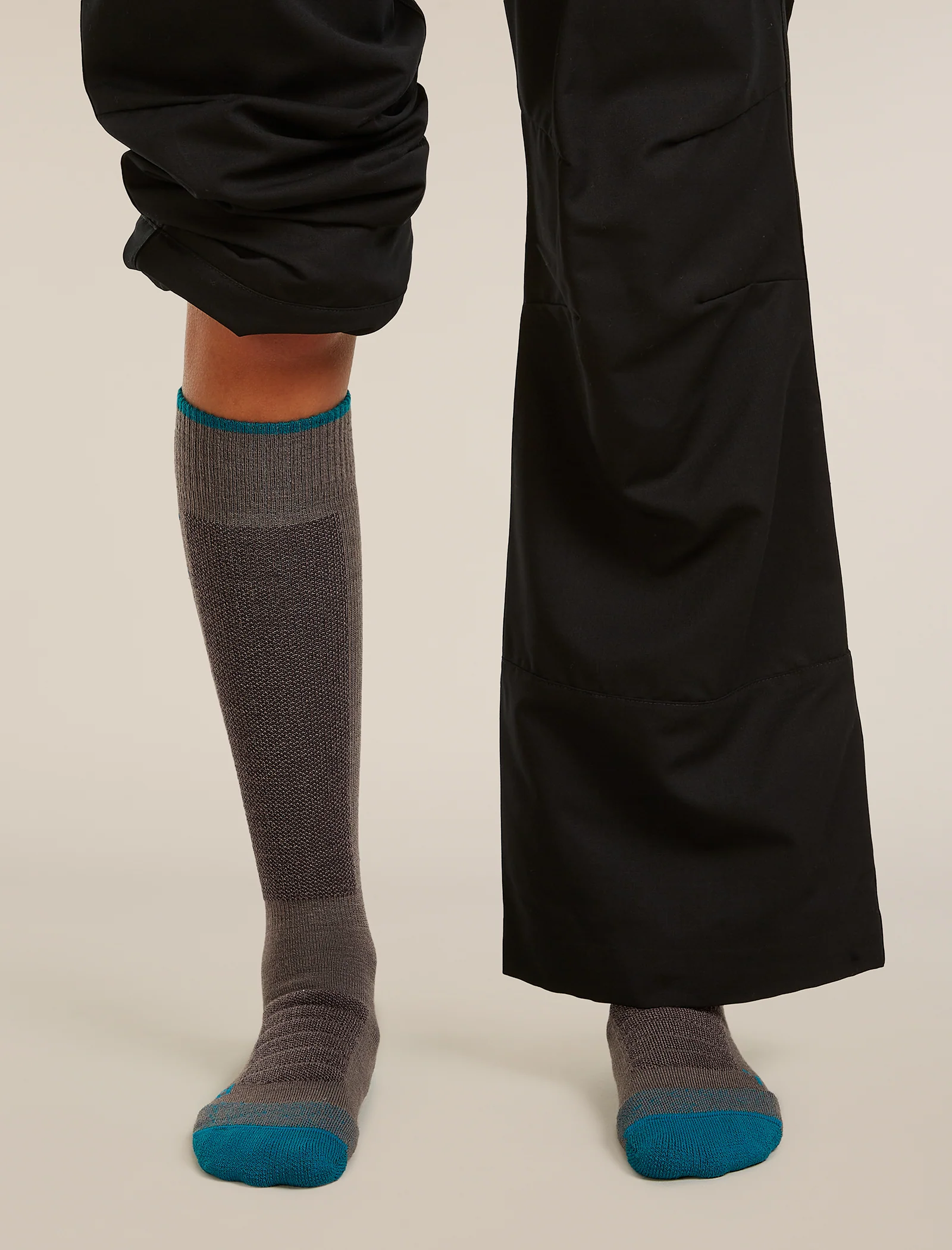Women's Merino Blend Ski+ Medium Over The Calf Socks