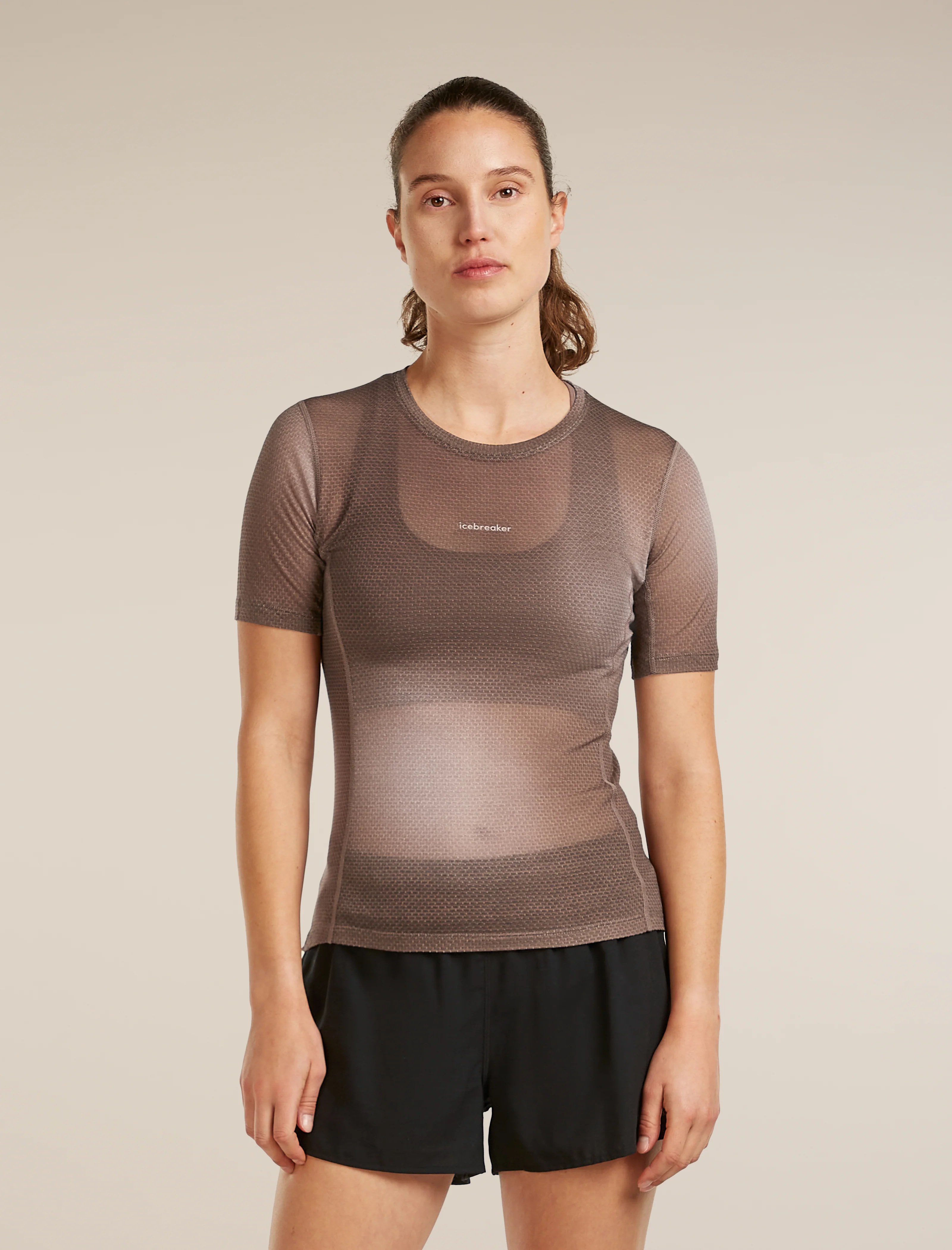 1335-women-s-merino-blend-75-cool-litetm-featherlighttm-short-sleeve-crewe-aop-1.webp Women's Merino Blend 75 Cool-Lite™ Featherlight™ Short Sleeve Crewe AOP