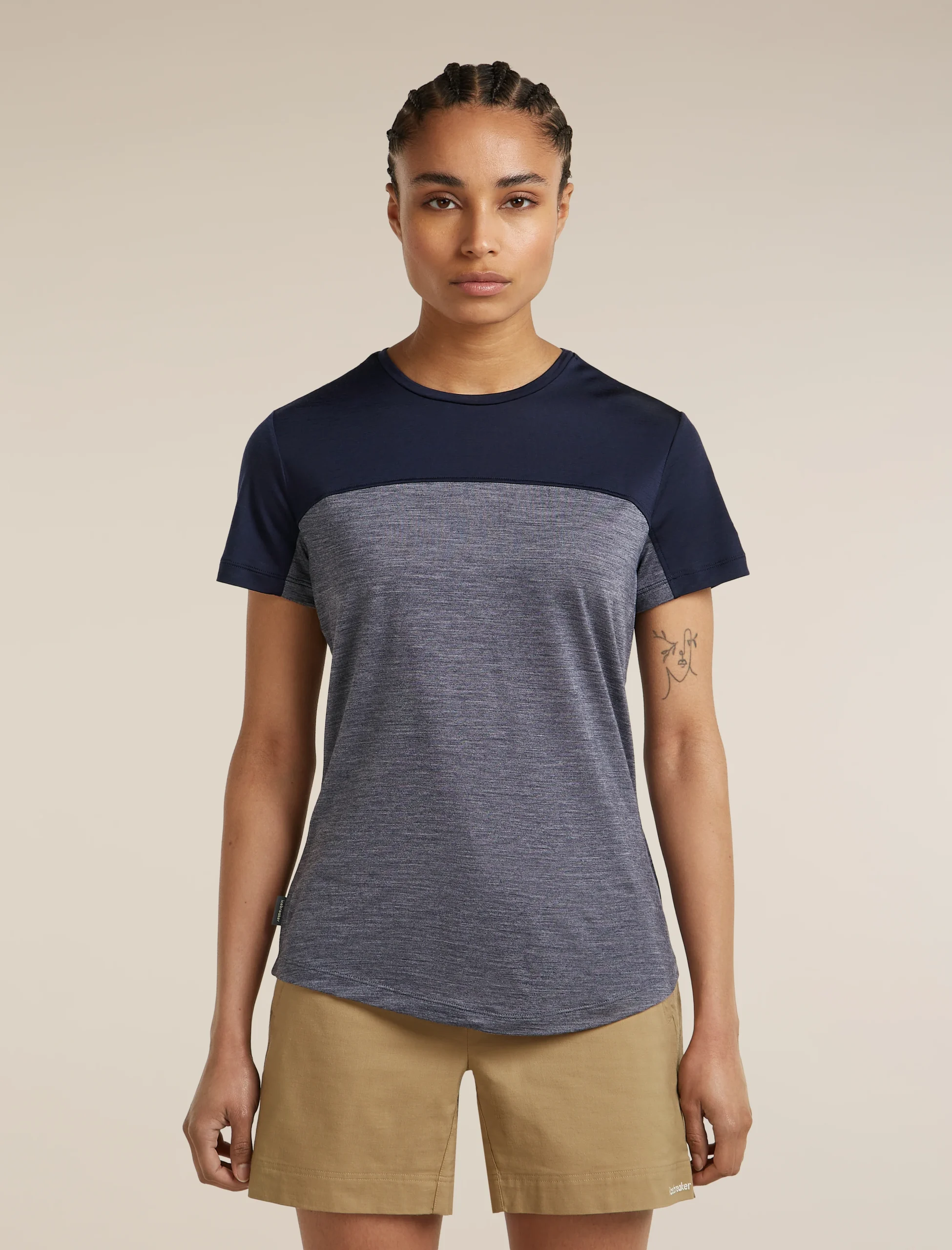 1523-women-s-merino-blend-125-cool-litetm-sphere-short-sleeve-tee-colour-block-1.webp Women's Merino Blend 125 Cool-Lite™ Sphere Short Sleeve Tee Colour Block