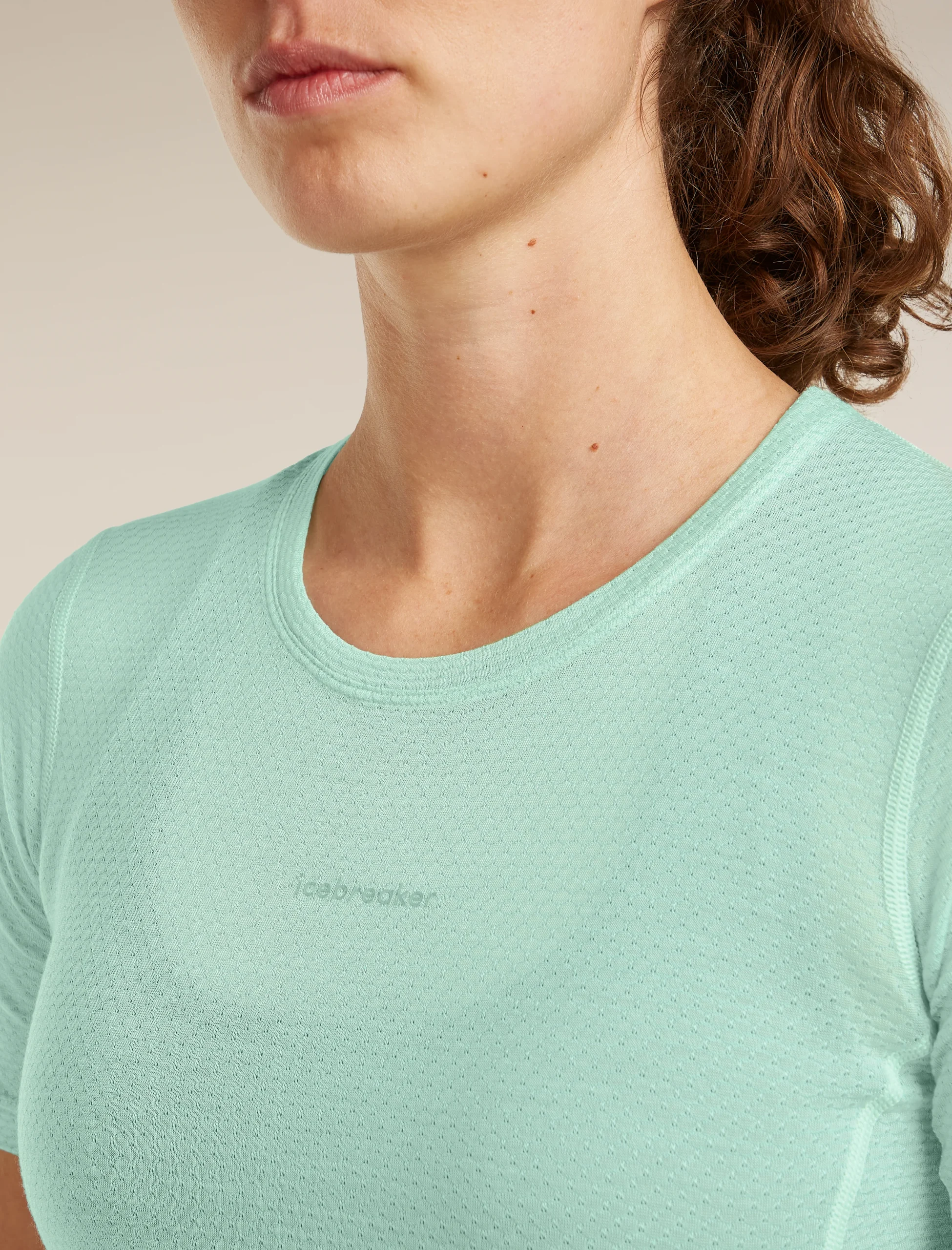 Women's Merino Blend 75 Cool-Lite™ Featherlight™ Short Sleeve Crewe