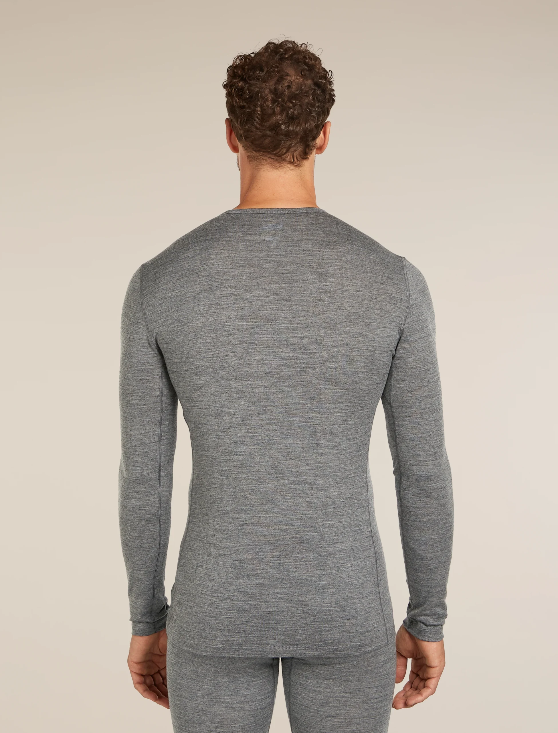 1689-men-s-merino-200-oasis-long-sleeve-crewe-thermal-top-2.webp Men's Merino 200 Oasis Long Sleeve Crewe Thermal Top