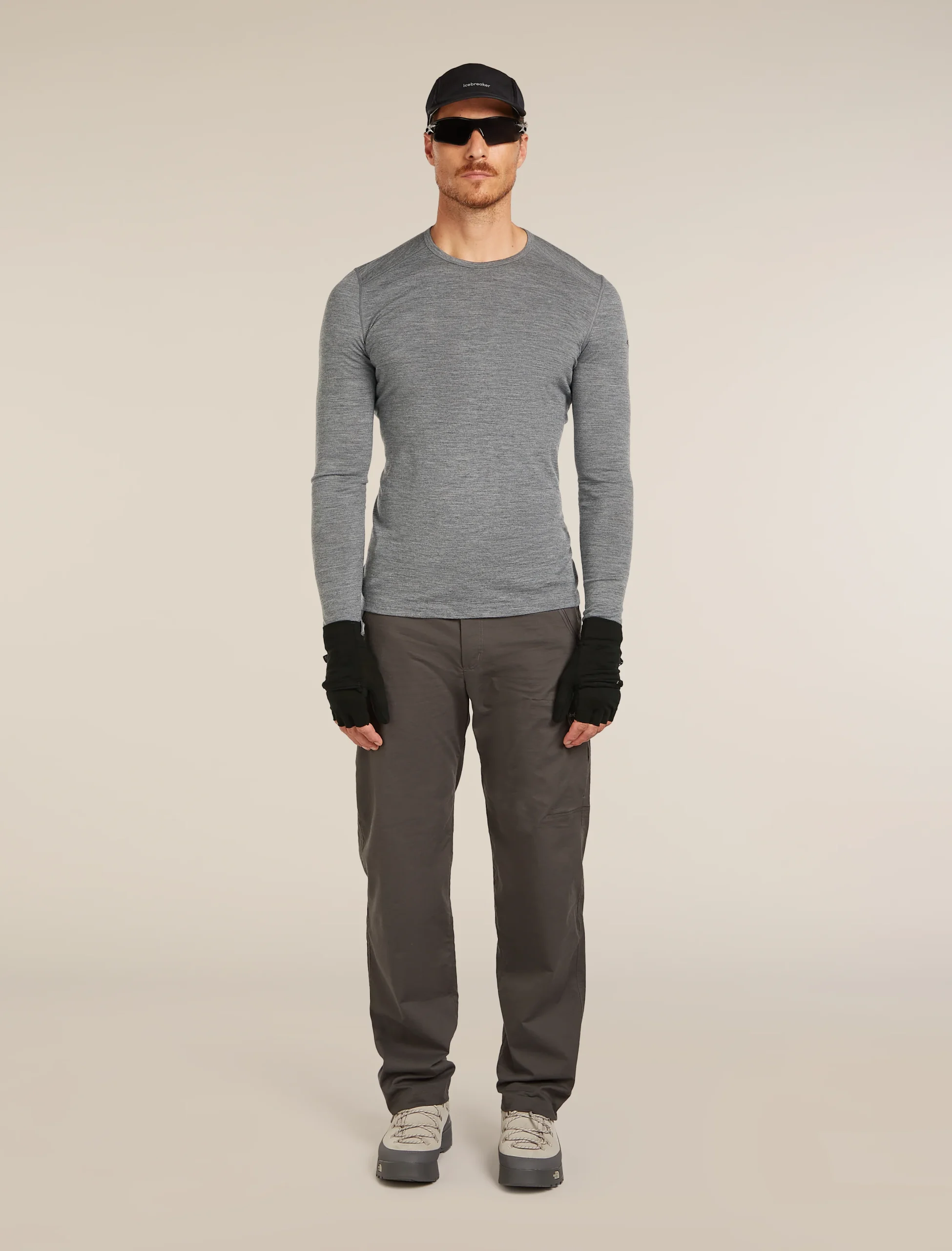 1689-men-s-merino-200-oasis-long-sleeve-crewe-thermal-top-4.webp Men's Merino 200 Oasis Long Sleeve Crewe Thermal Top