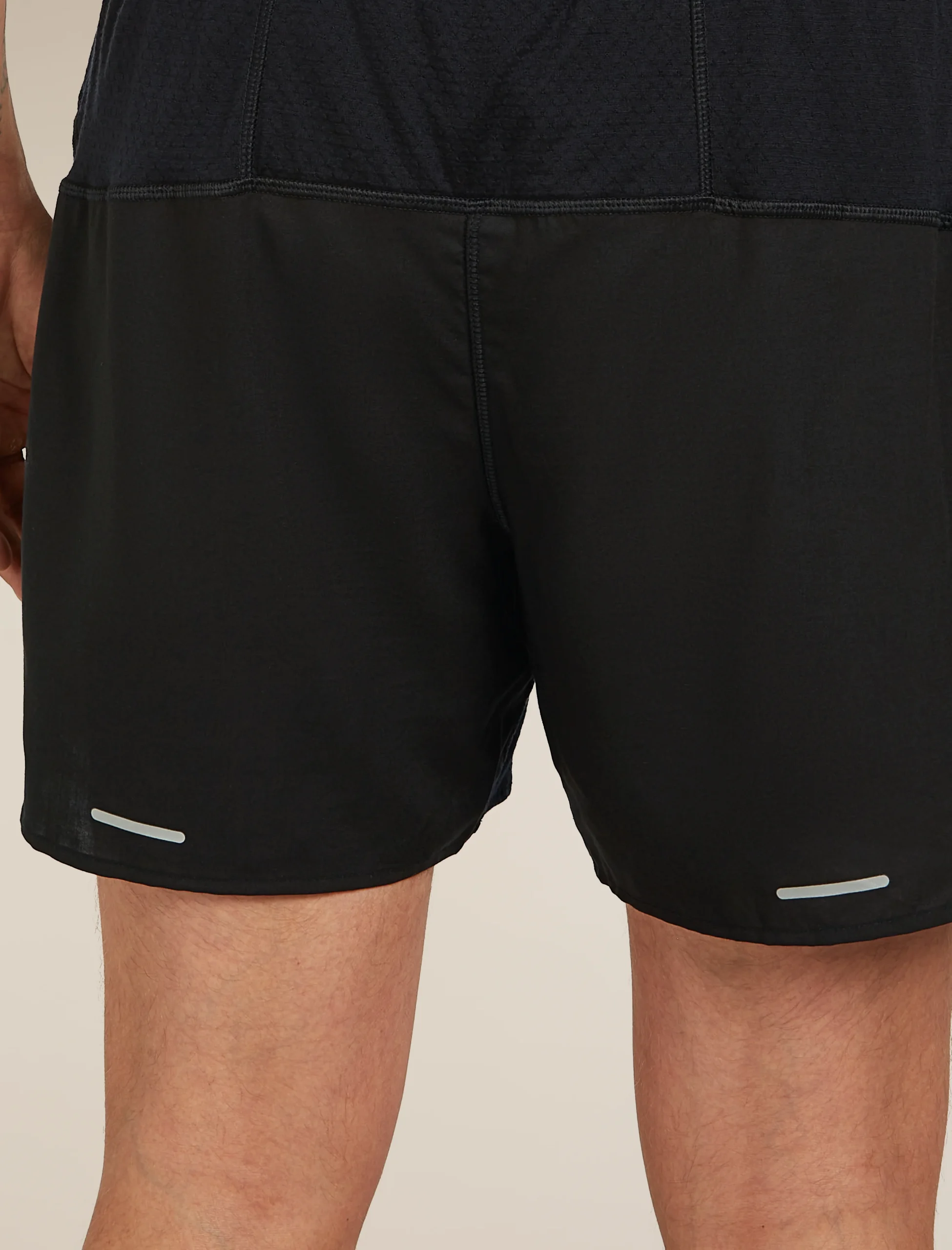 1876-men-s-merino-blend-125-zoneknittm-speed-6-shorts-9.webp Men's Merino Blend 125 ZoneKnit™ Speed 6" Shorts
