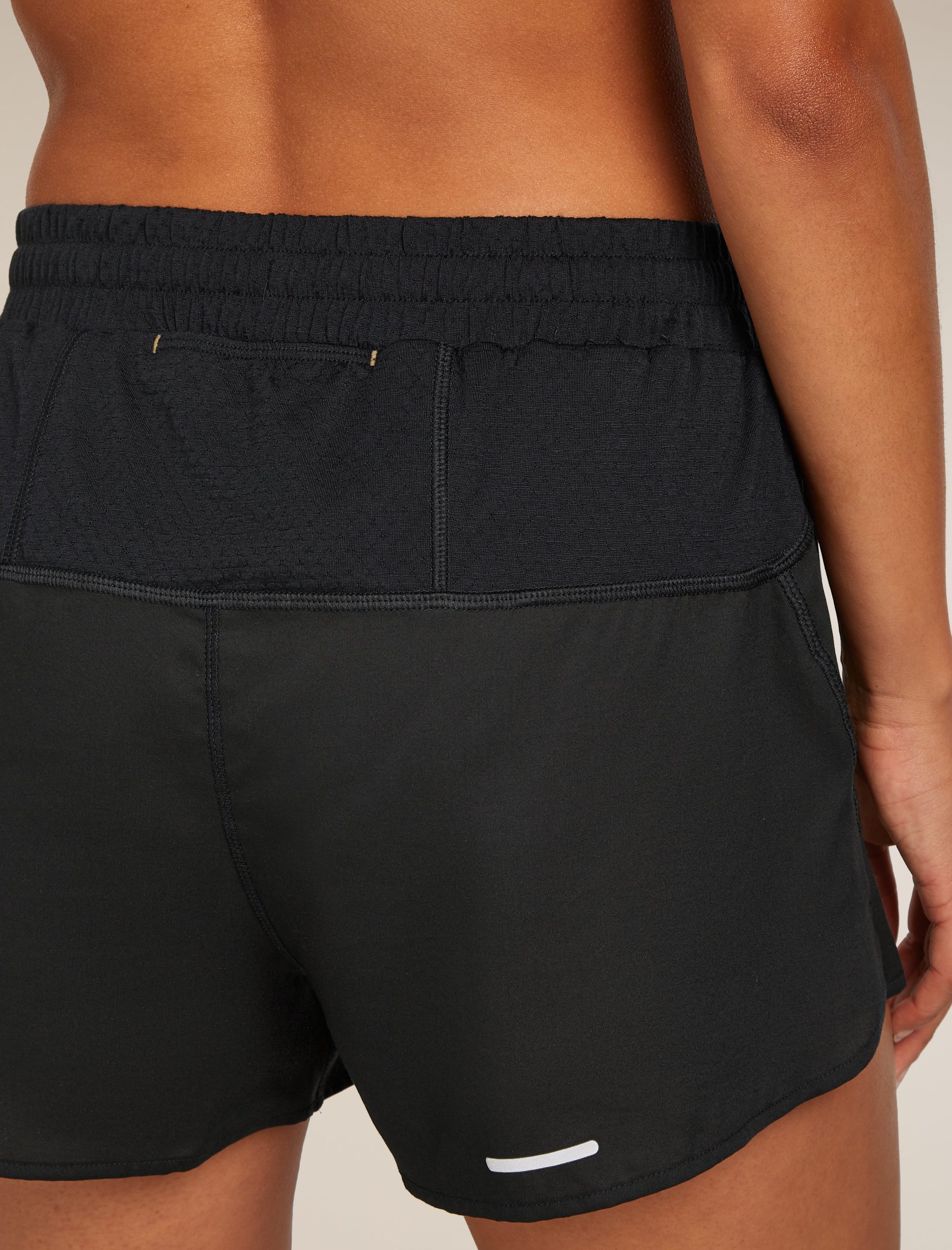 1882-women-s-merino-blend-125-zoneknittm-speed-3-shorts-10.jpg Women's Merino Blend 125 ZoneKnit™ Speed 3" Shorts