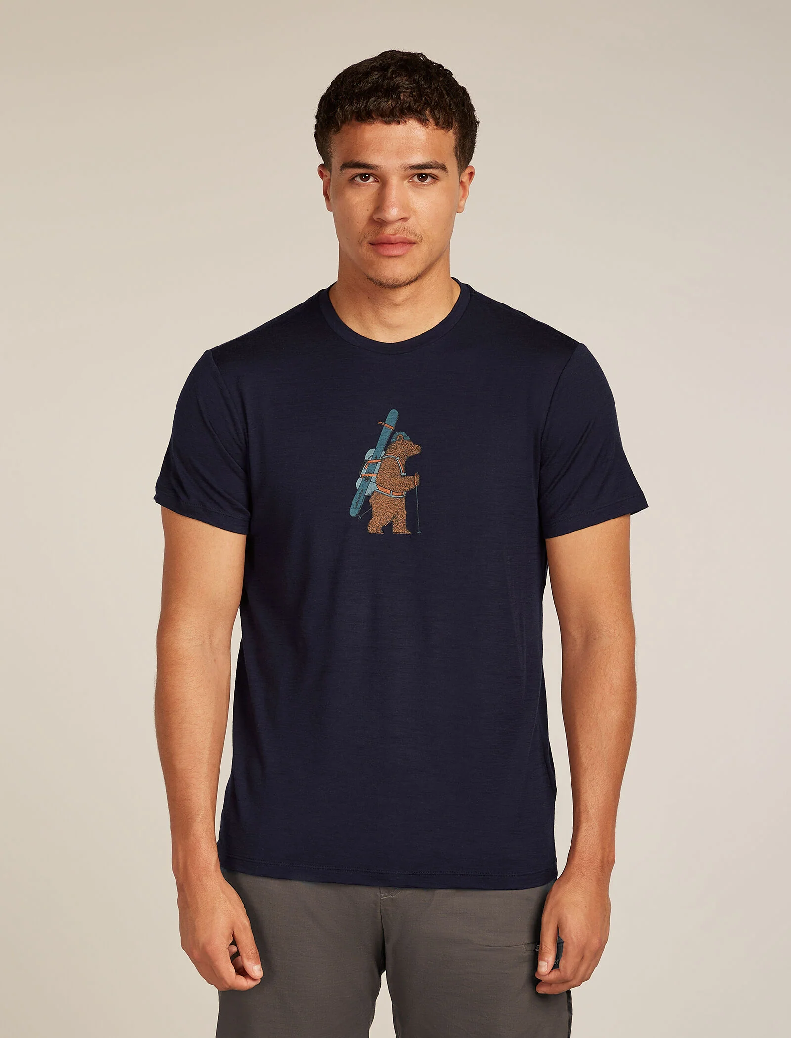 2142-men-s-merino-150-tech-lite-short-sleeve-t-shirt-bear-tour-1.webp Men's Merino 150 Tech Lite Short Sleeve T-Shirt Bear Tour