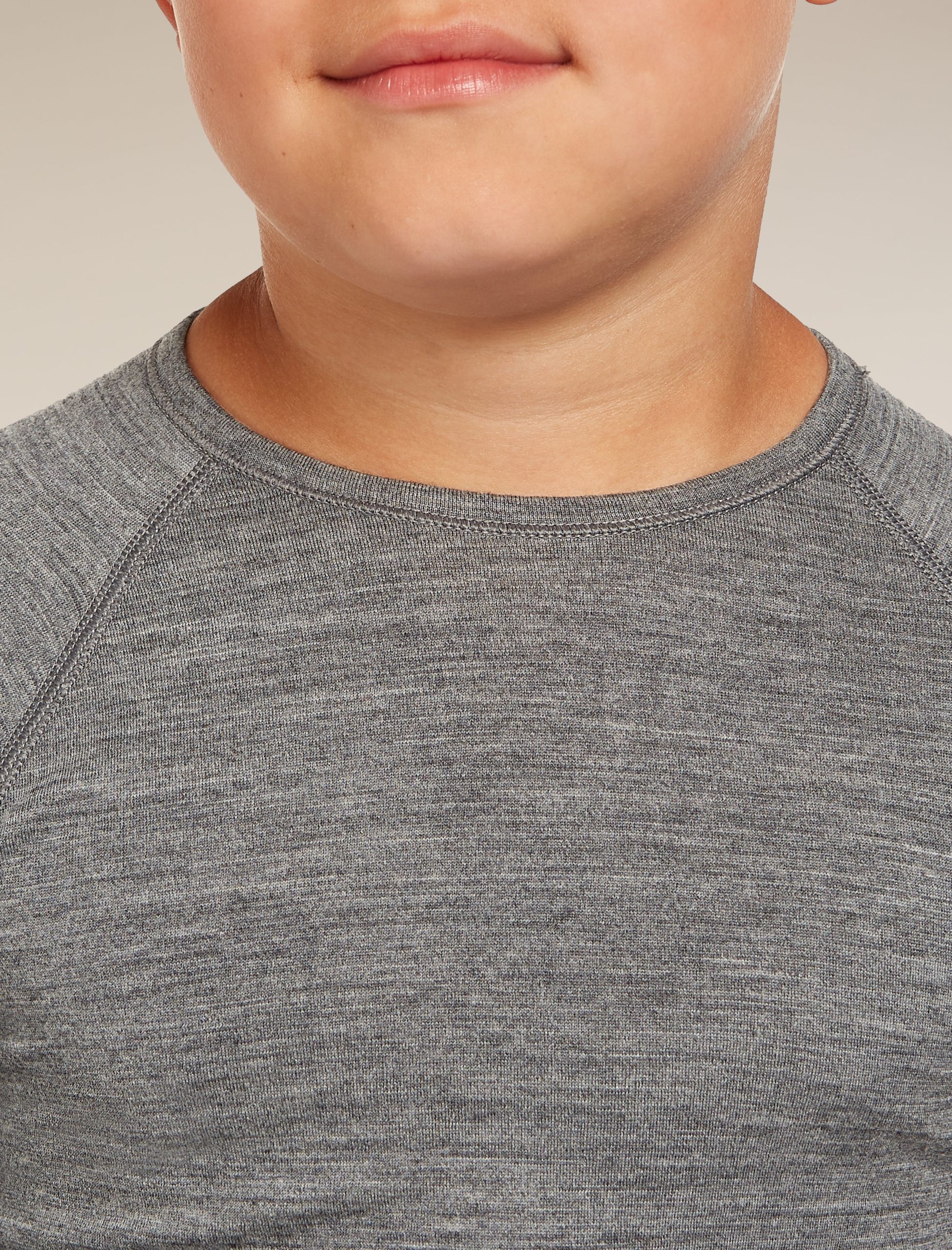 Kids’ Merino 200 Oasis Long Sleeve Crewe Thermal Top