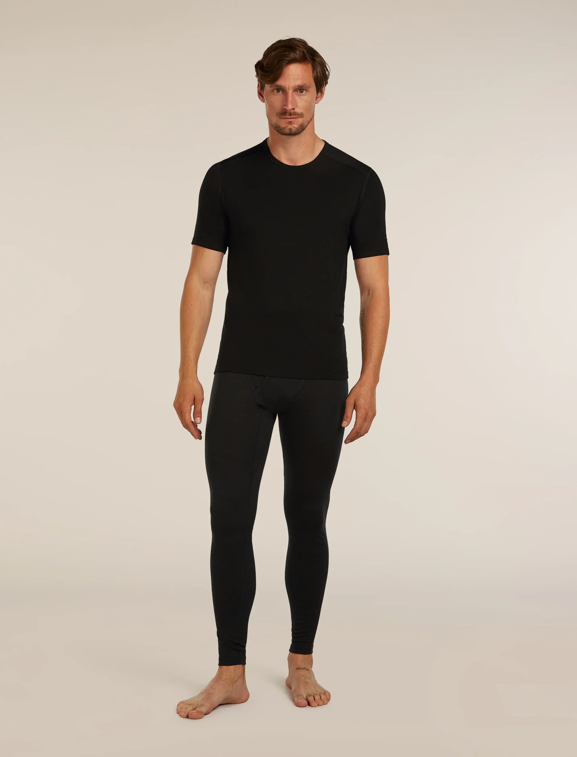 2429-men-s-merino-200-oasis-short-sleeve-crewe-thermal-top-3.webp Men's Merino 200 Oasis Short Sleeve Crewe Thermal Top