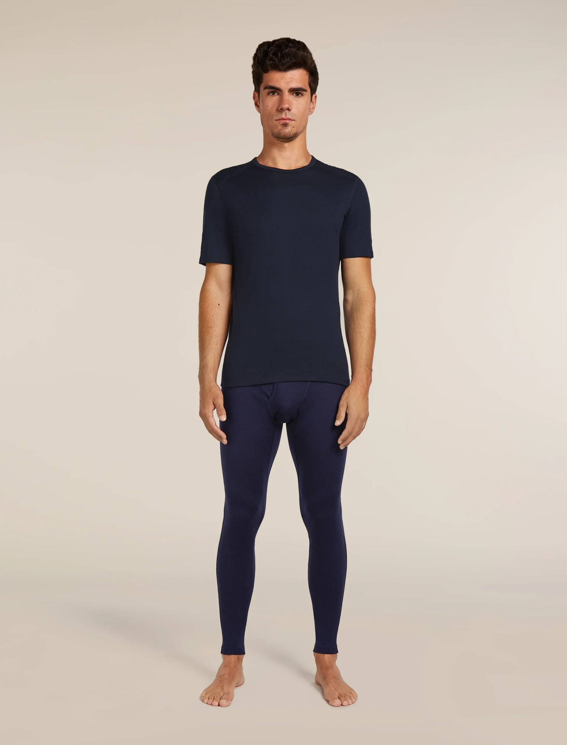 2436-men-s-merino-200-oasis-short-sleeve-crewe-thermal-top-3.webp Men's Merino 200 Oasis Short Sleeve Crewe Thermal Top