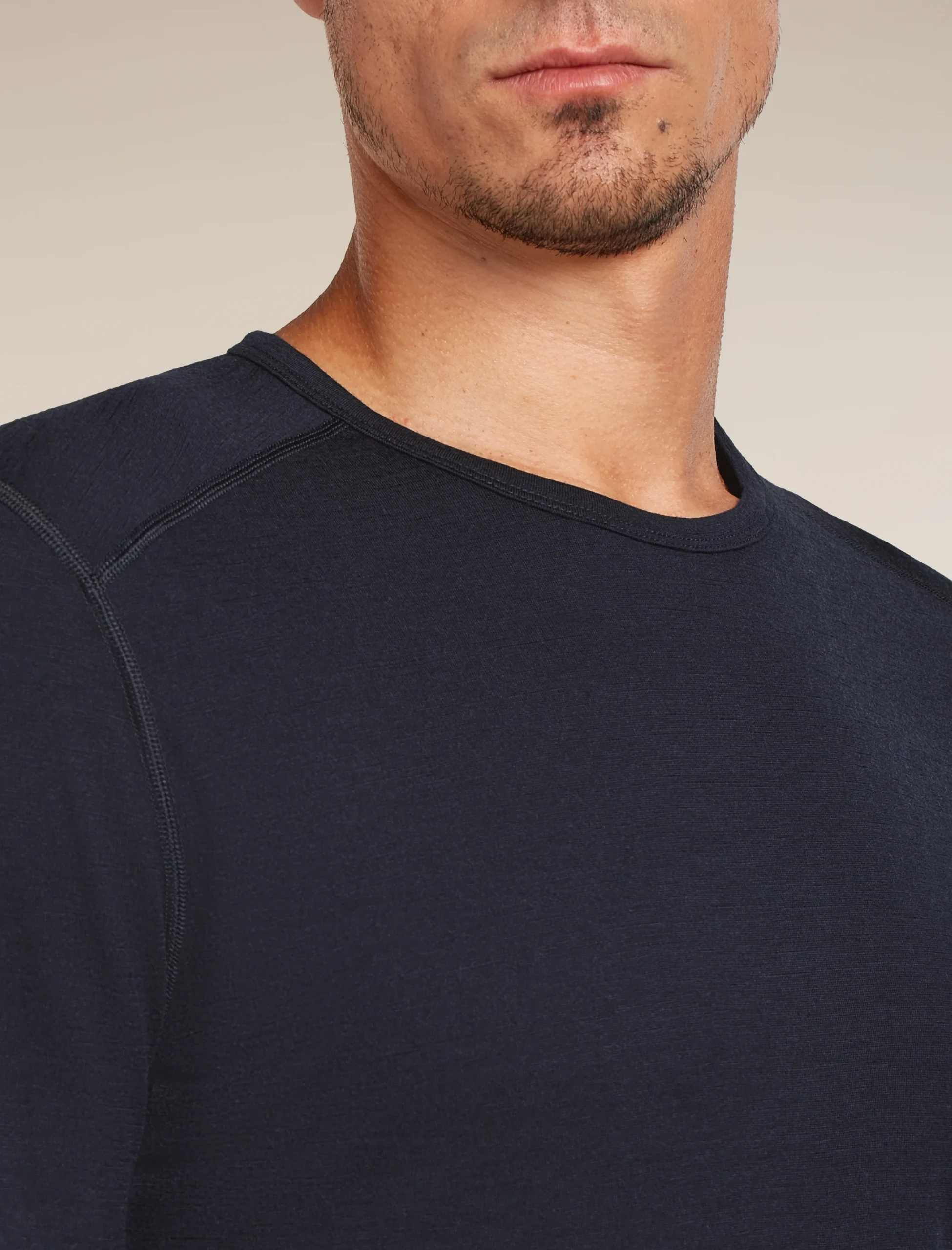 2436-men-s-merino-200-oasis-short-sleeve-crewe-thermal-top-9.webp Men's Merino 200 Oasis Short Sleeve Crewe Thermal Top
