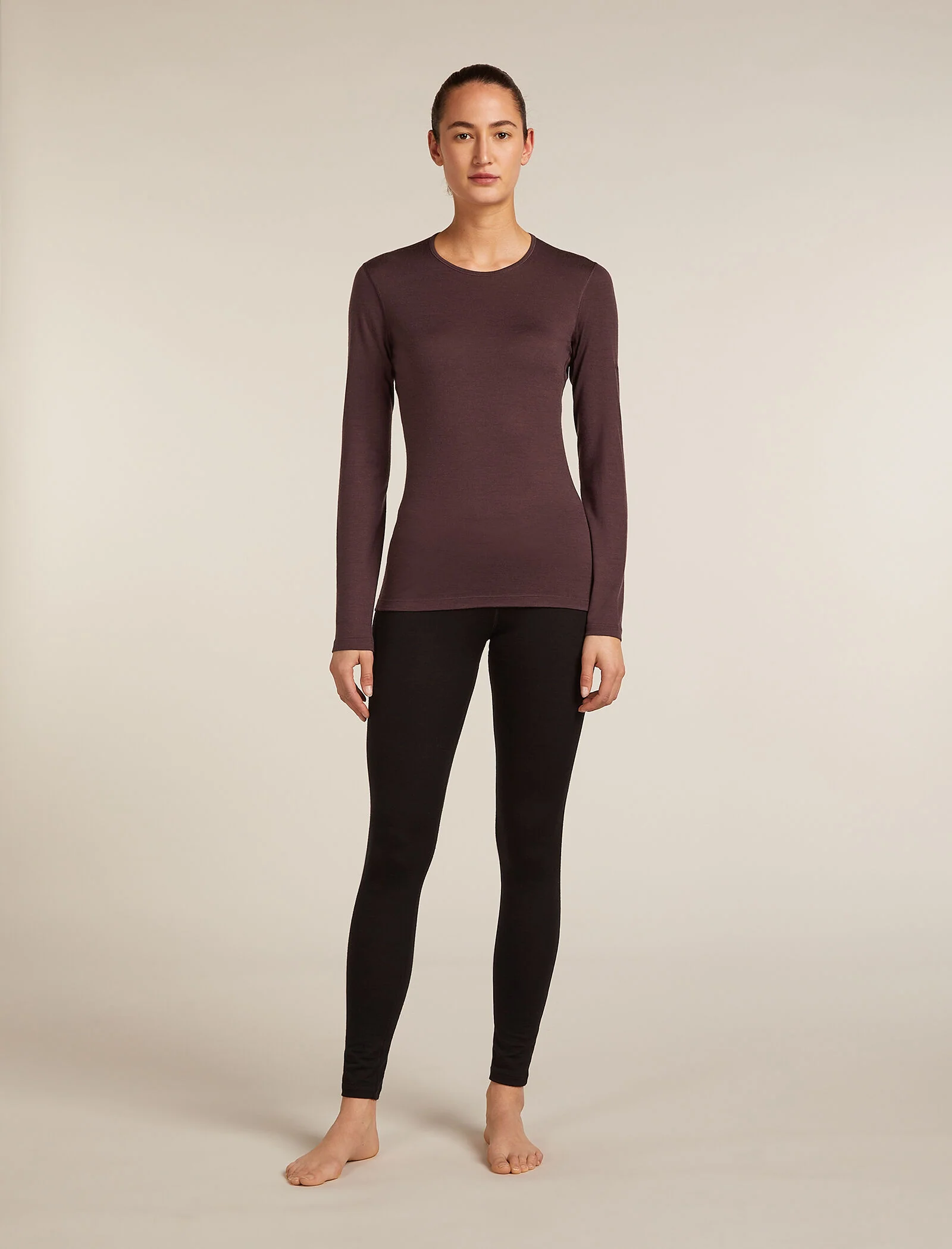 2645-women-s-merino-200-oasis-long-sleeve-crewe-thermal-top-3.webp Women's Merino 200 Oasis Long Sleeve Crewe Thermal Top