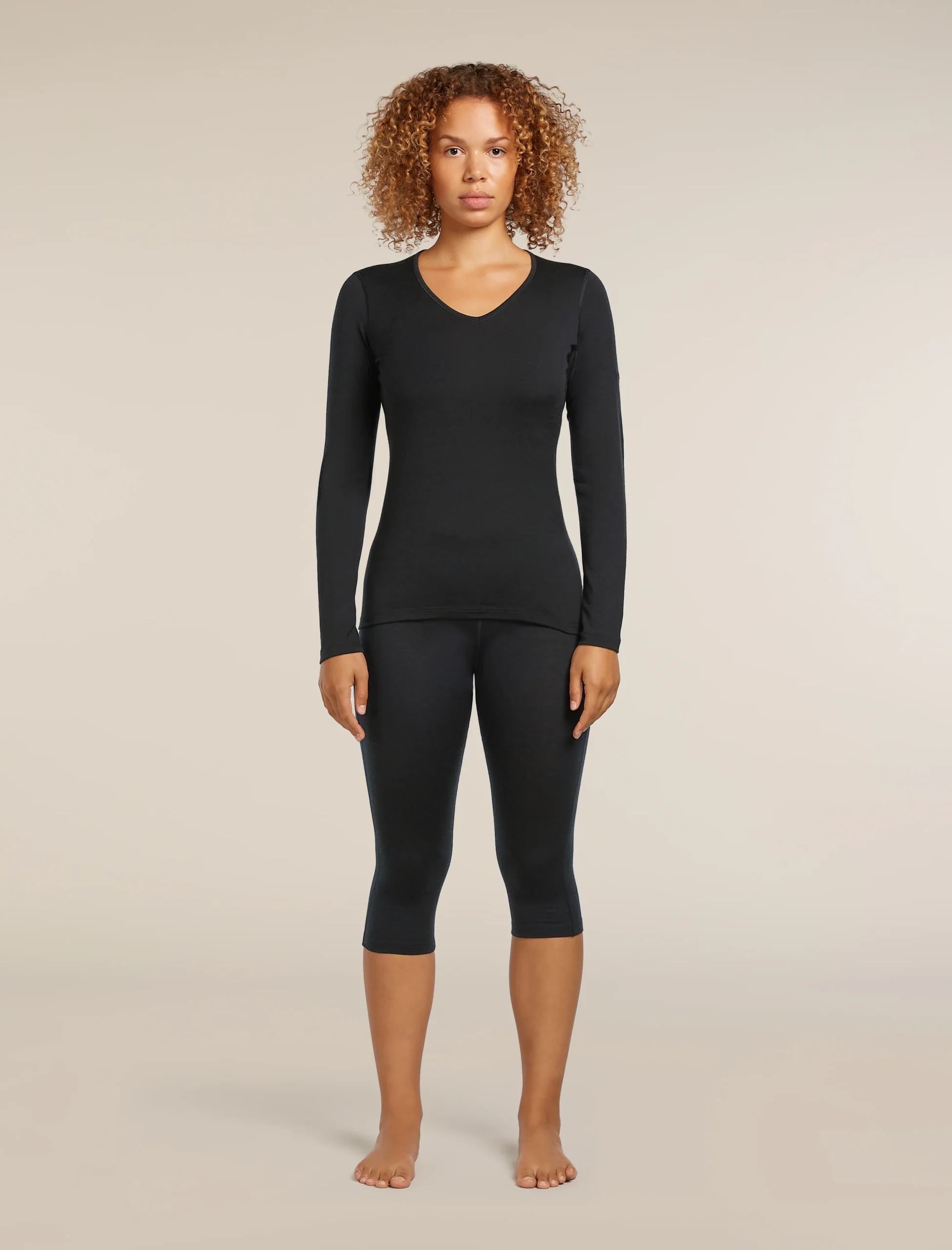 Women's Merino 200 Oasis Long Sleeve V Neck Thermal Top