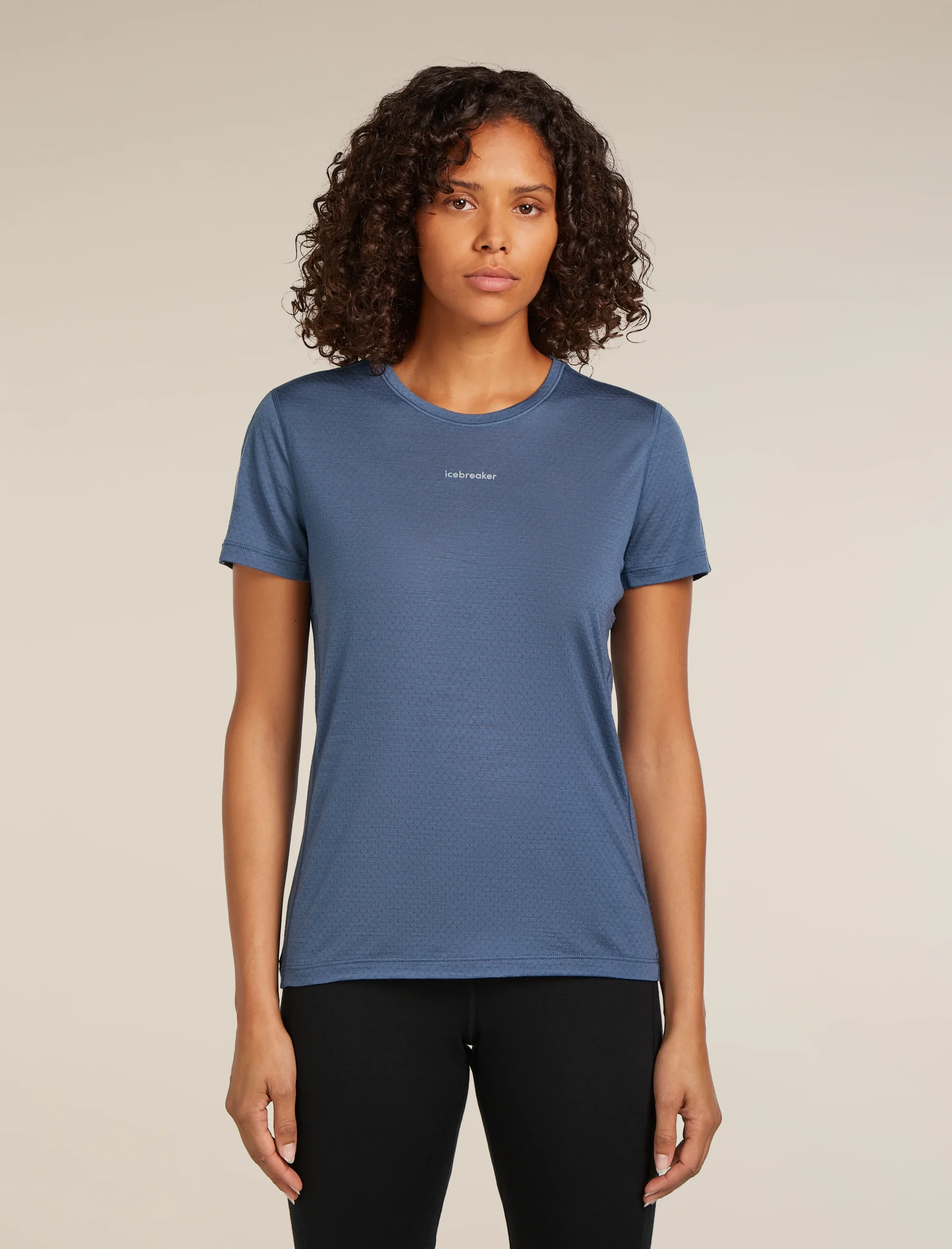 2808-women-s-merino-blend-125-cool-litetm-speed-short-sleeve-t-shirt-1.webp Women's Merino Blend 125 Cool-Lite™ Speed Short Sleeve T-Shirt