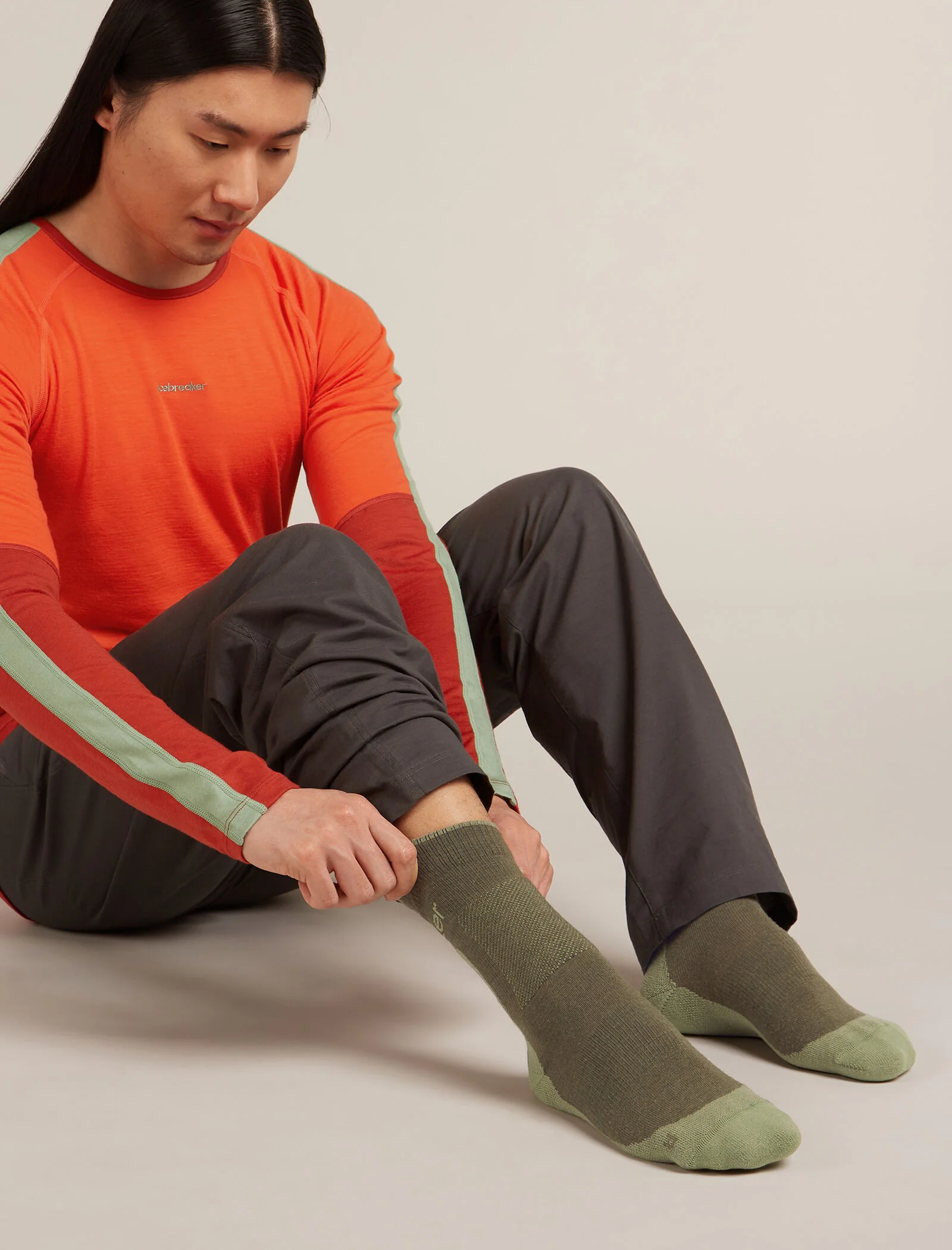 Men's Merino Hike+ Medium Crew Socks