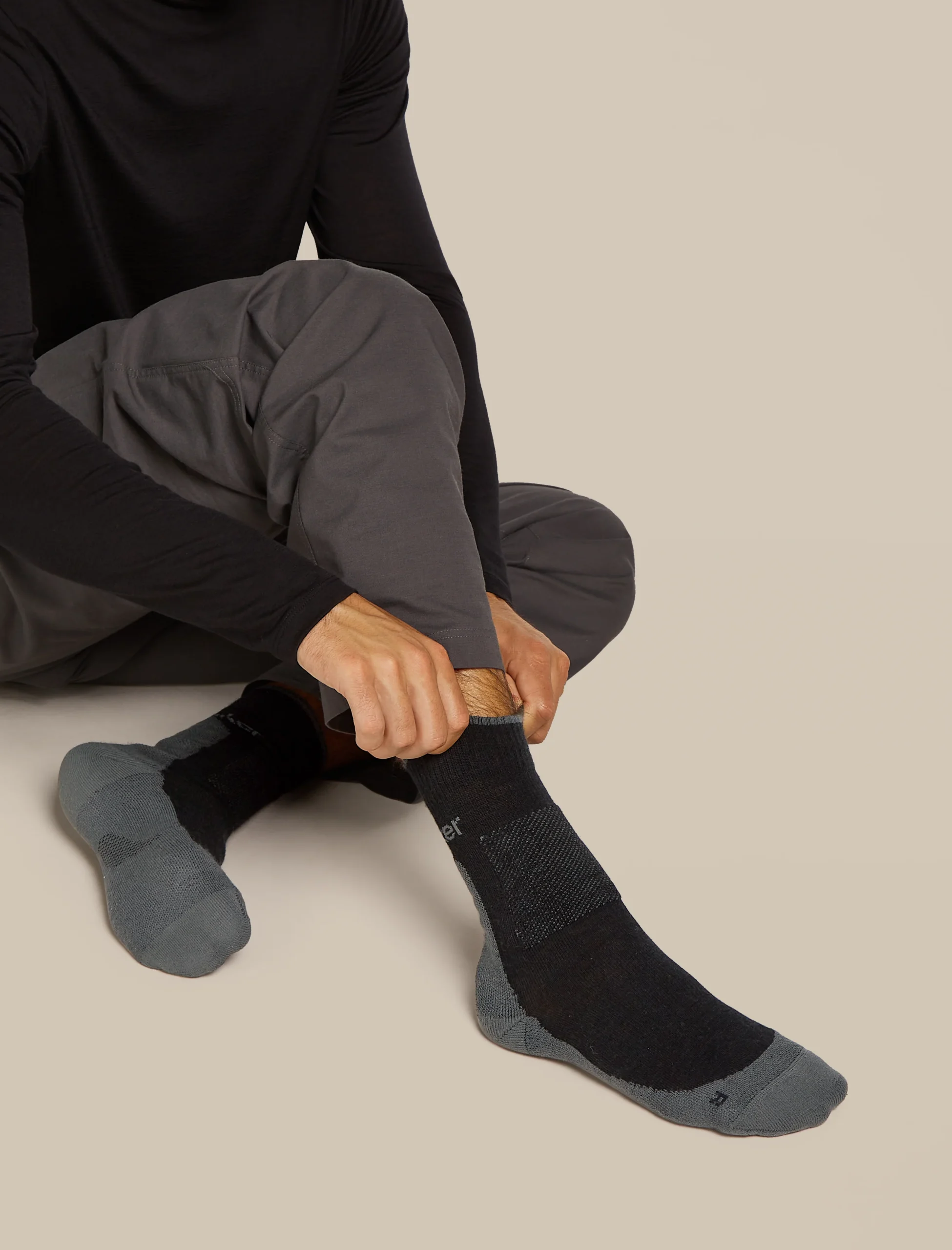Men's Merino Hike+ Medium Crew Socks