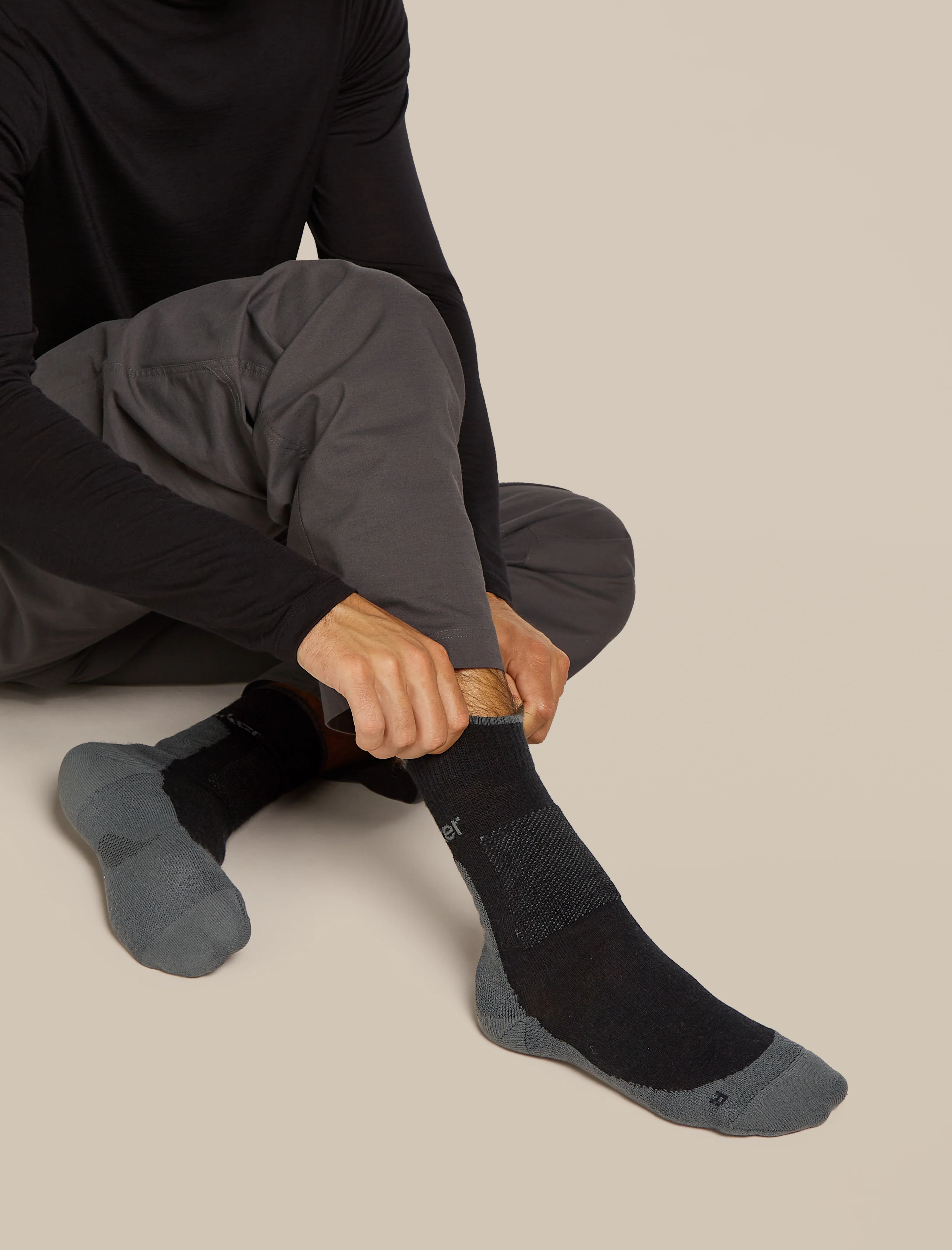 Men's Merino Hike+ Medium Crew Socks