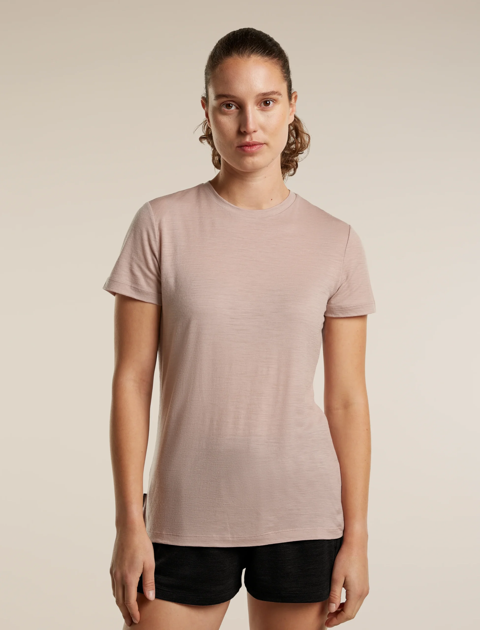 325-women-s-merino-150-tech-lite-short-sleeve-tee-1.webp Women's Merino 150 Tech Lite Short Sleeve Tee