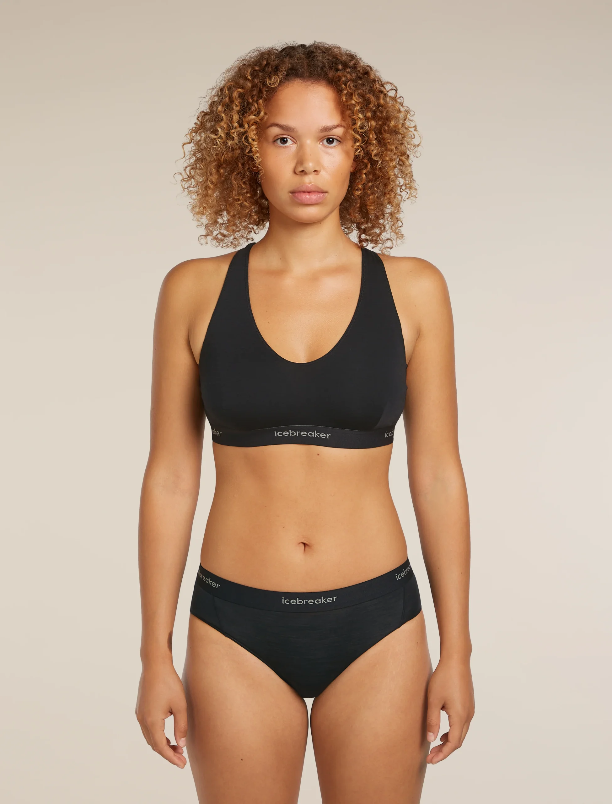 3271-women-s-merino-blend-125-cool-litetm-sprite-racerback-bra-1.webp Women's Merino Blend 125 Cool-Lite™ Sprite Racerback Bra