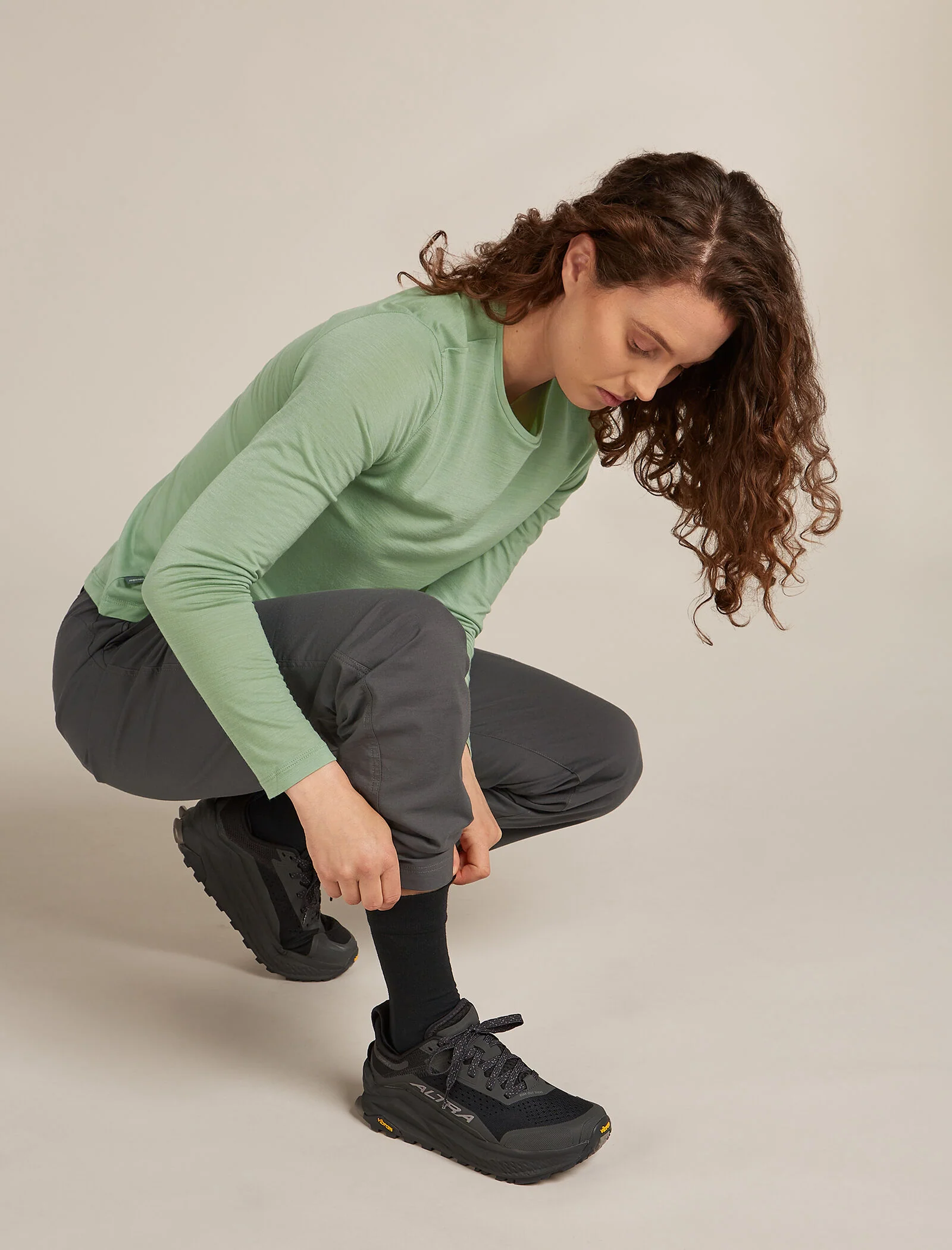 3319-women-s-merino-hike-liner-crew-socks-1.webp Women's Merino Hike+ Liner Crew Socks