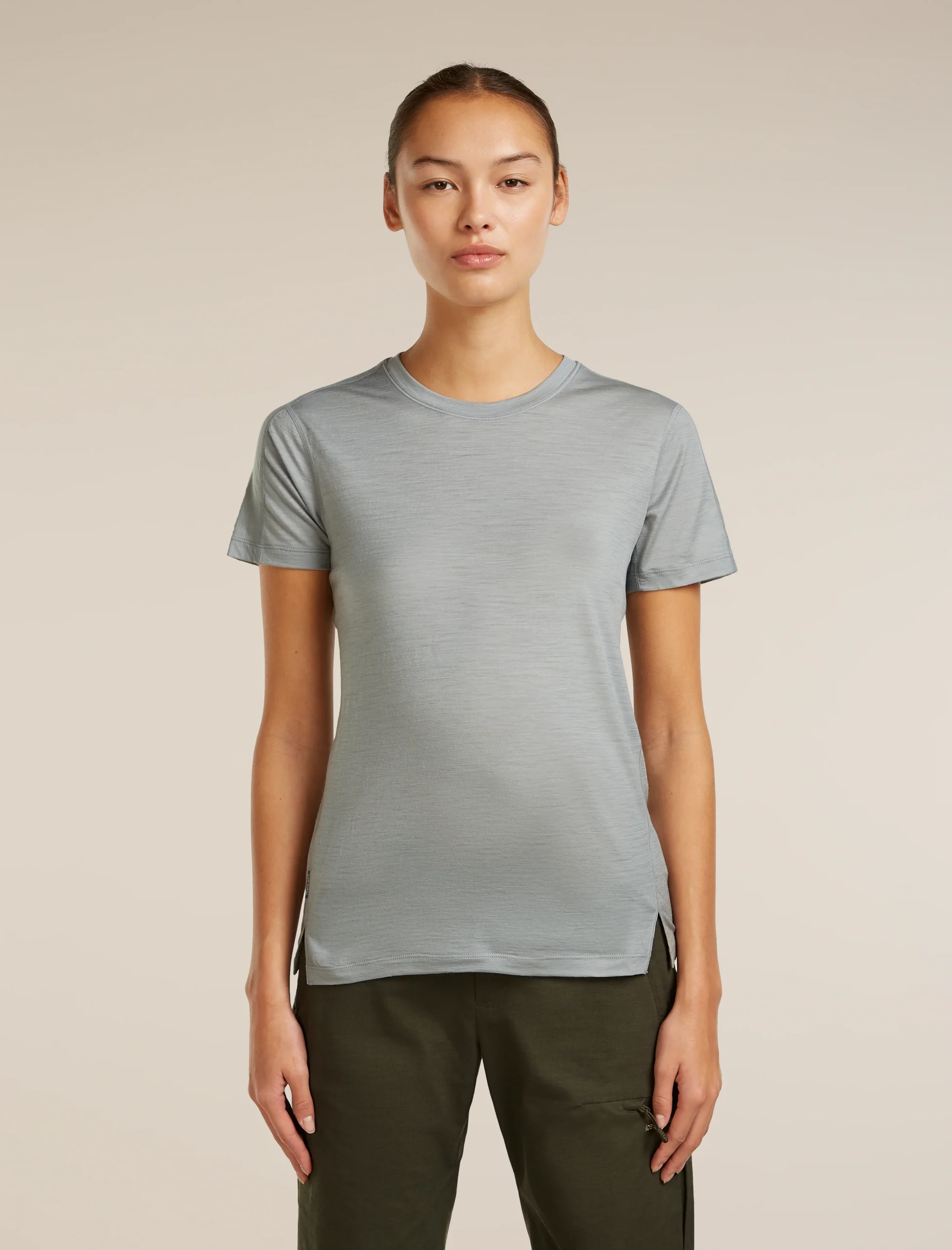 344-women-s-150-merinofinetm-ace-short-sleeve-tee-1.webp Women's 150 MerinoFine™ Ace Short Sleeve Tee