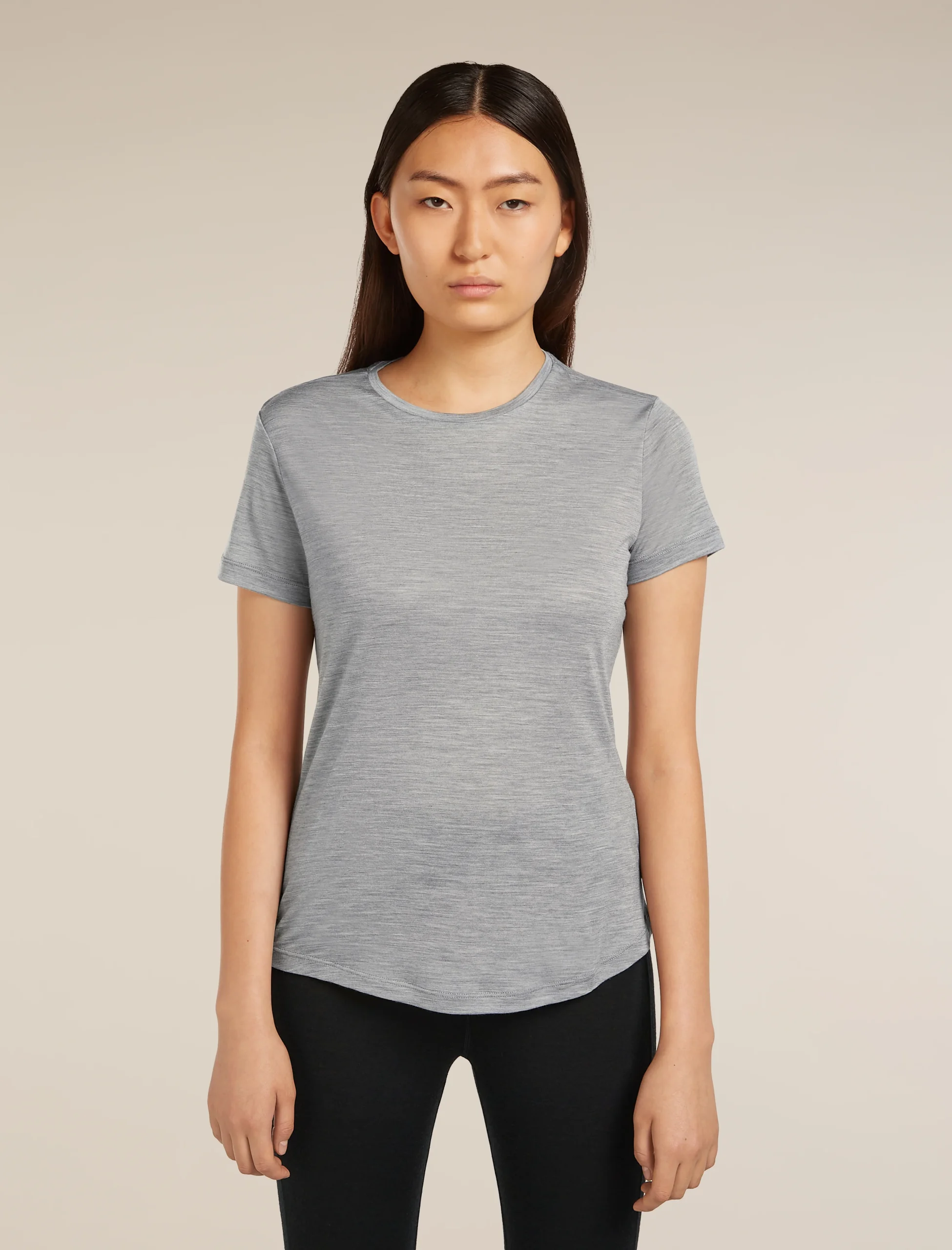 3488-women-s-merino-blend-125-cool-litetm-sphere-short-sleeve-t-shirt-1.webp Women's Merino Blend 125 Cool-Lite™ Sphere Short Sleeve T-Shirt