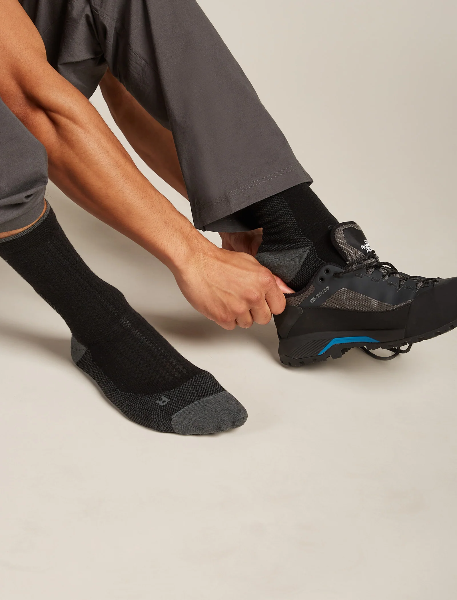 3562-men-s-merino-hike-ultralight-crew-socks-1.webp Men's Merino Hike+ Ultralight Crew Socks
