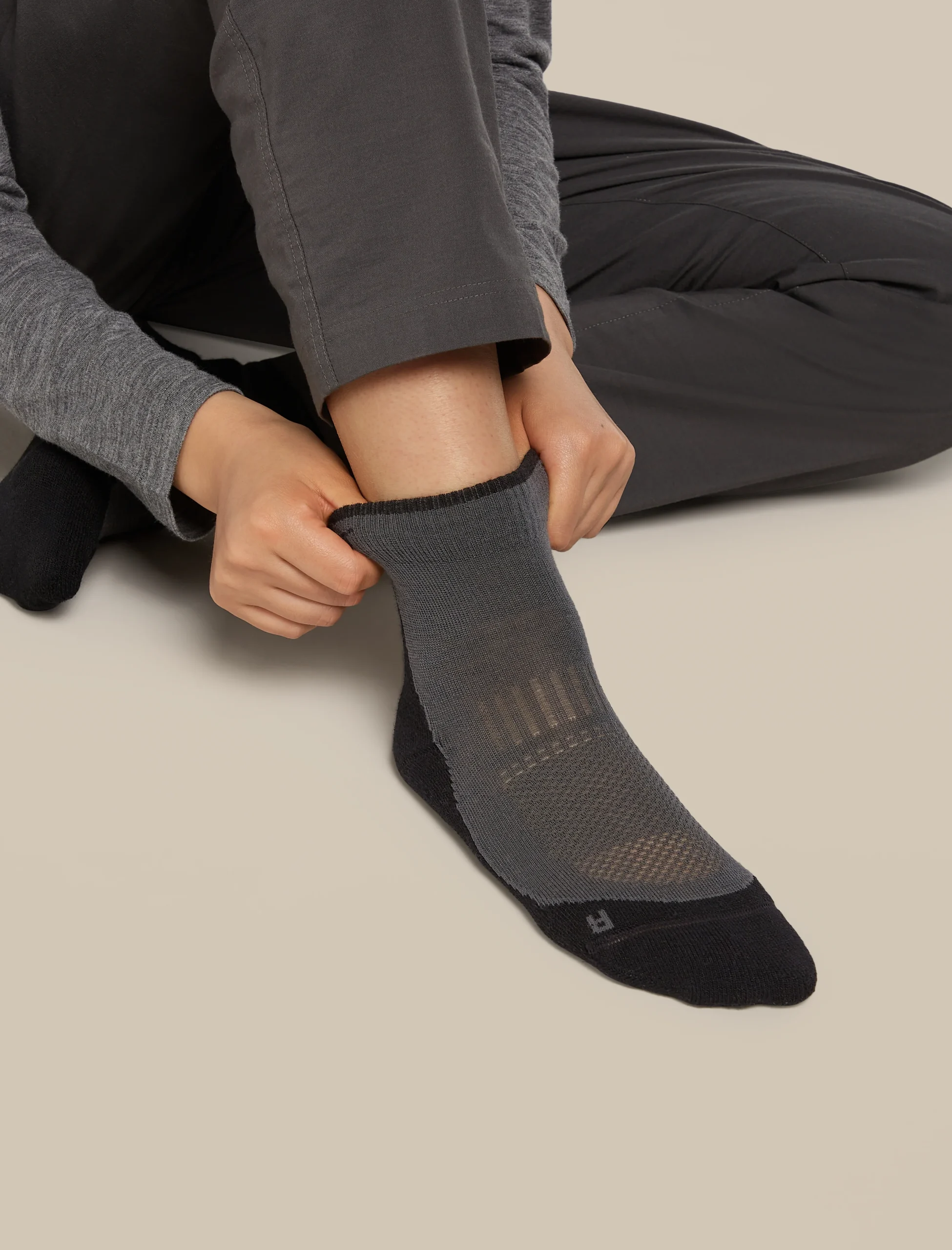 Women's Merino Hike+ Light Mini Socks