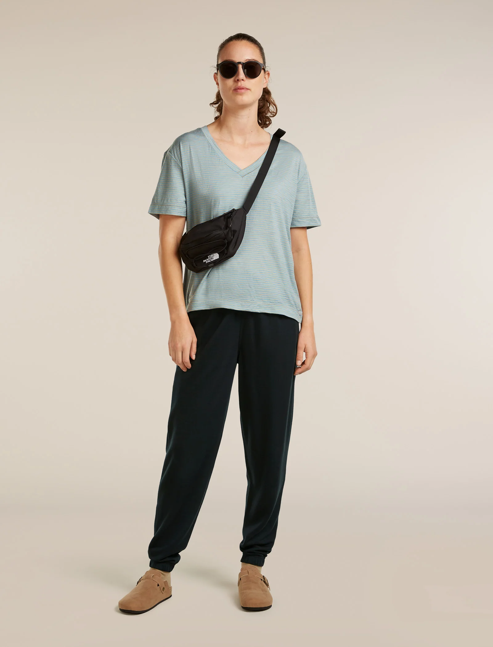 Women's Merino 150 Tech Lite Short Sleeve Relaxed V Neck Tee