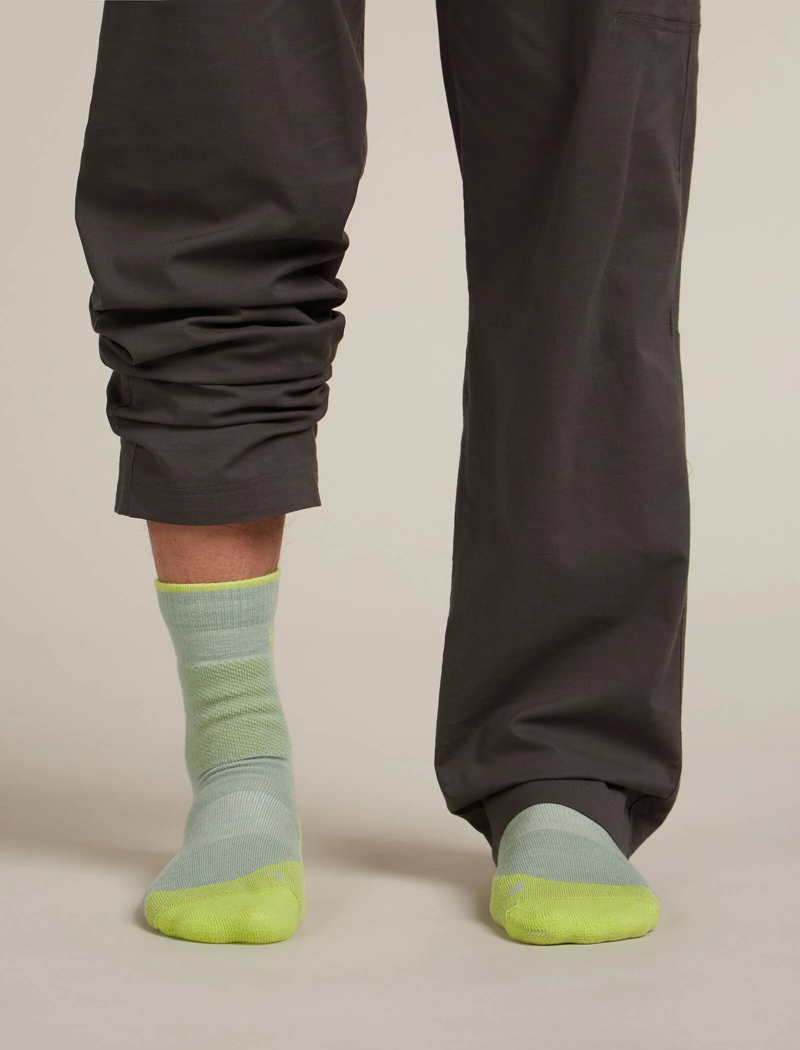 Men's Merino Hike+ Medium Crew Socks