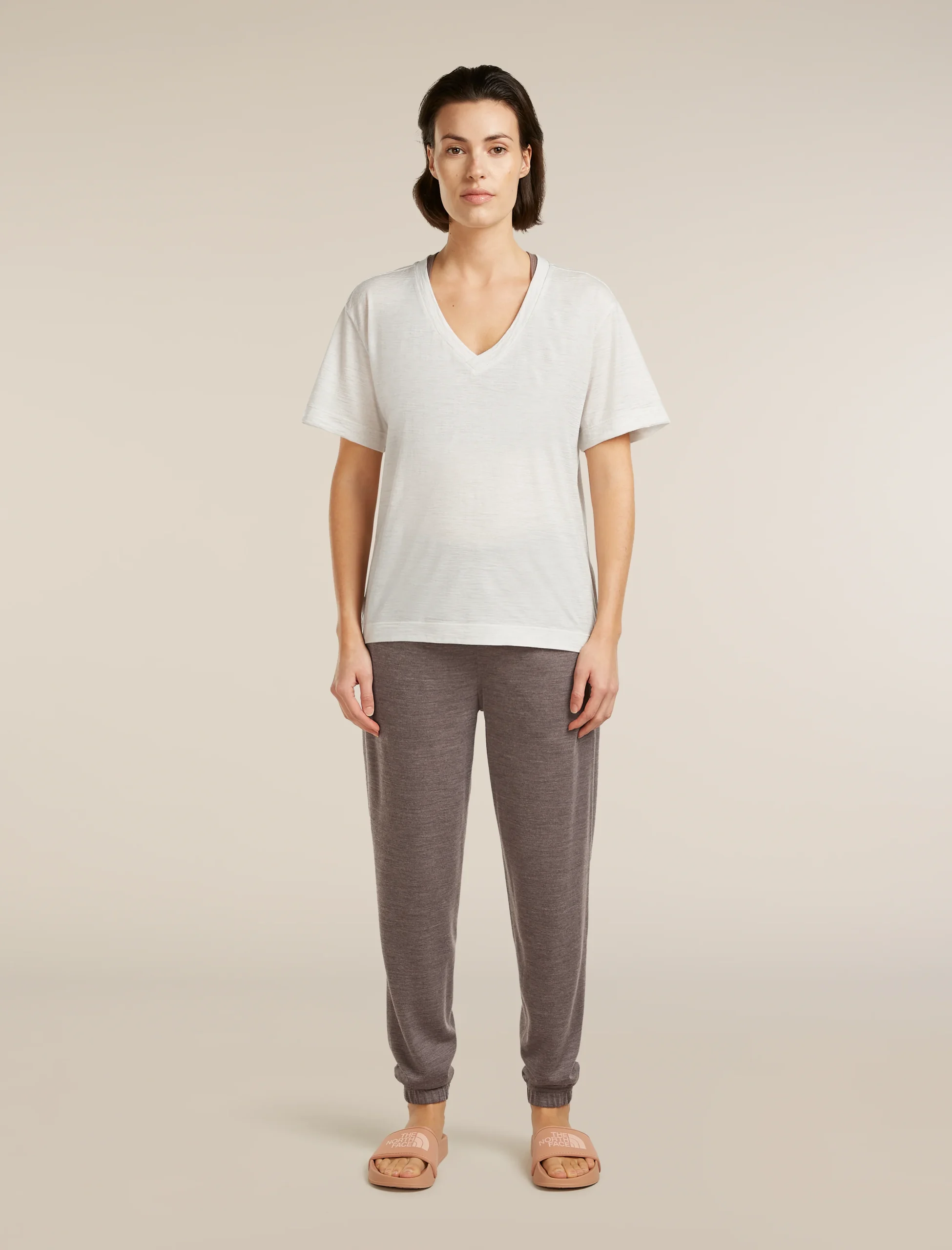Women's Merino 150 Tech Lite Short Sleeve Relaxed V Neck Tee