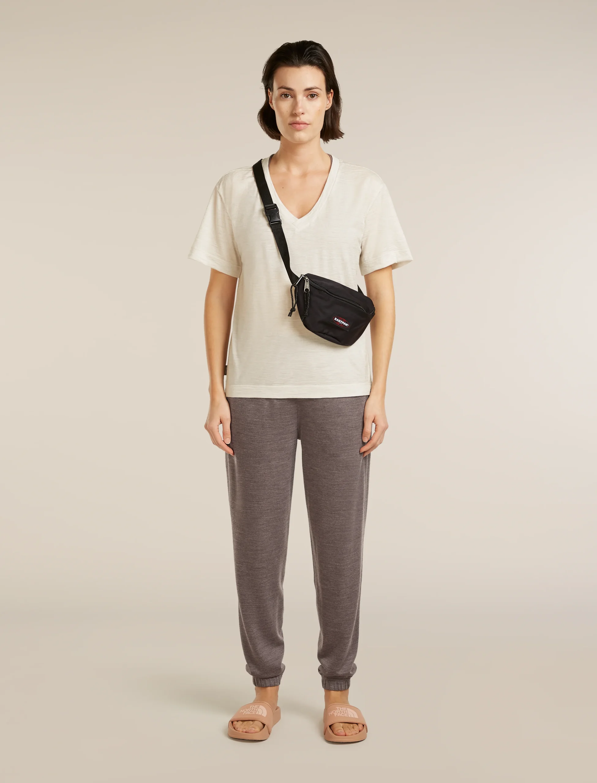 Women's Merino 150 Tech Lite Short Sleeve Relaxed V Neck Tee