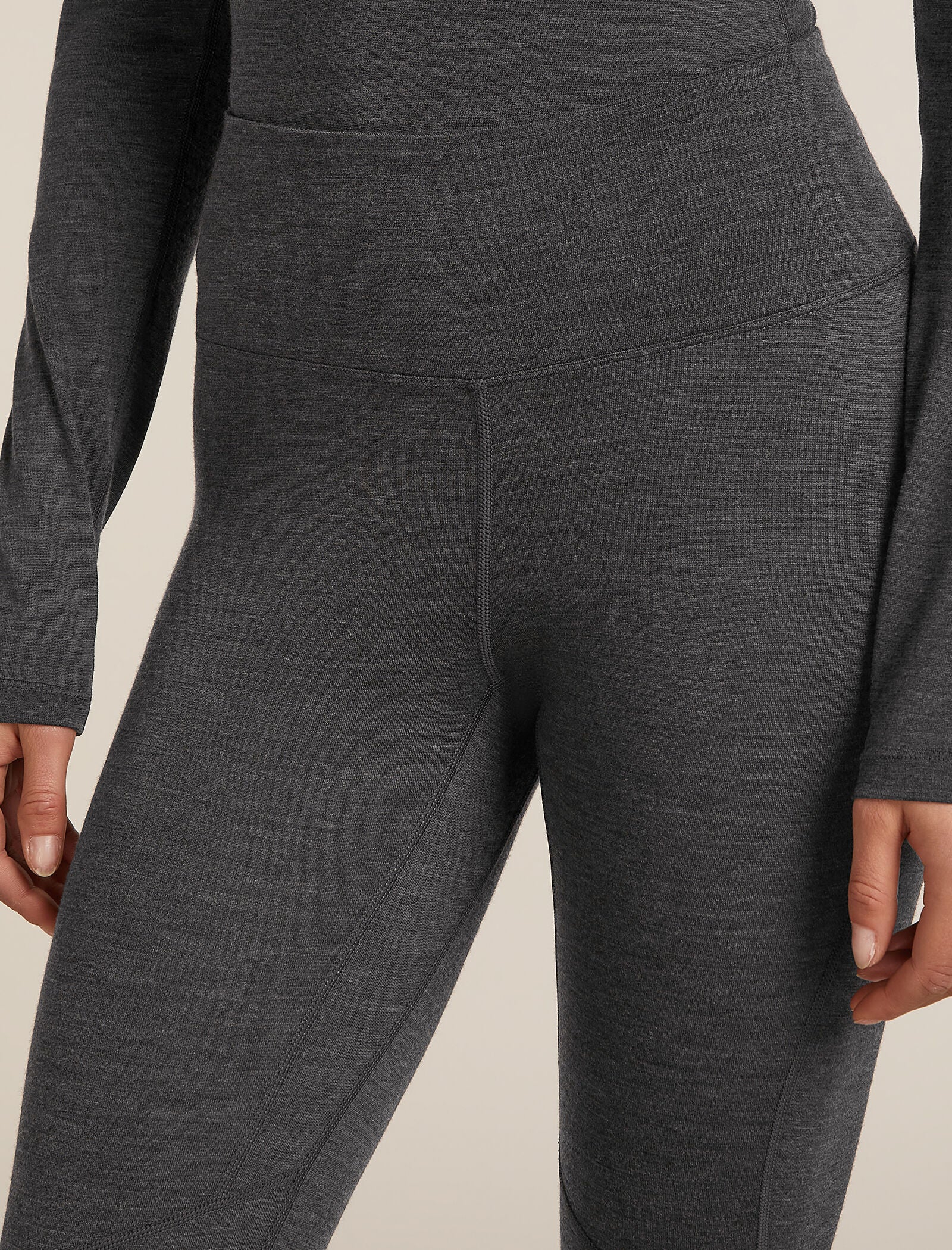 3767-women-s-200-merinofinetm-ace-thermal-leggings-5.jpg Women's 200 MerinoFine™ Ace Thermal Leggings