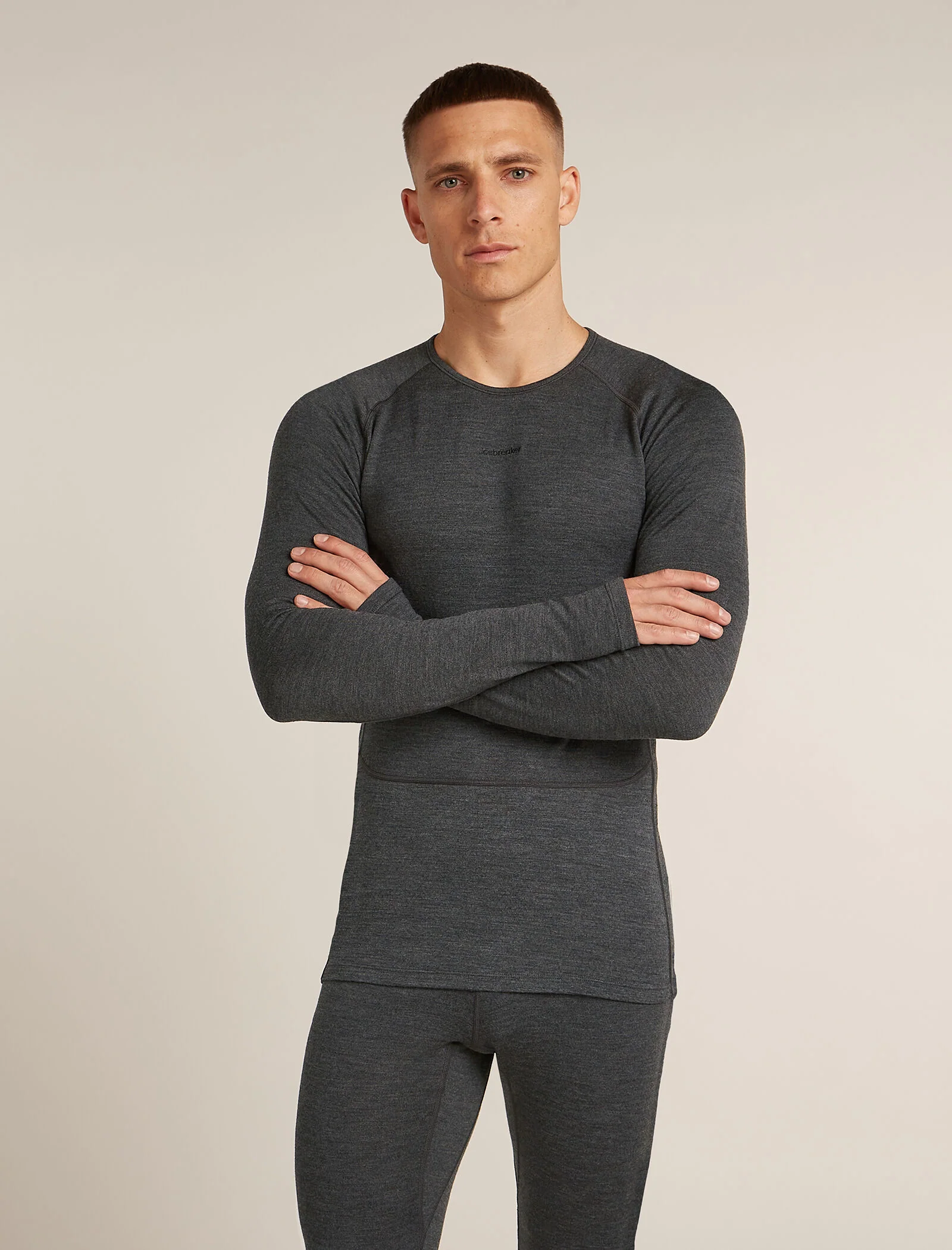 3816-jet-heather-xxl-jet-heather-xxl-variation-1.webp Men's Merino 260 ZoneKnit™ Long Sleeve Crewe Thermal Top