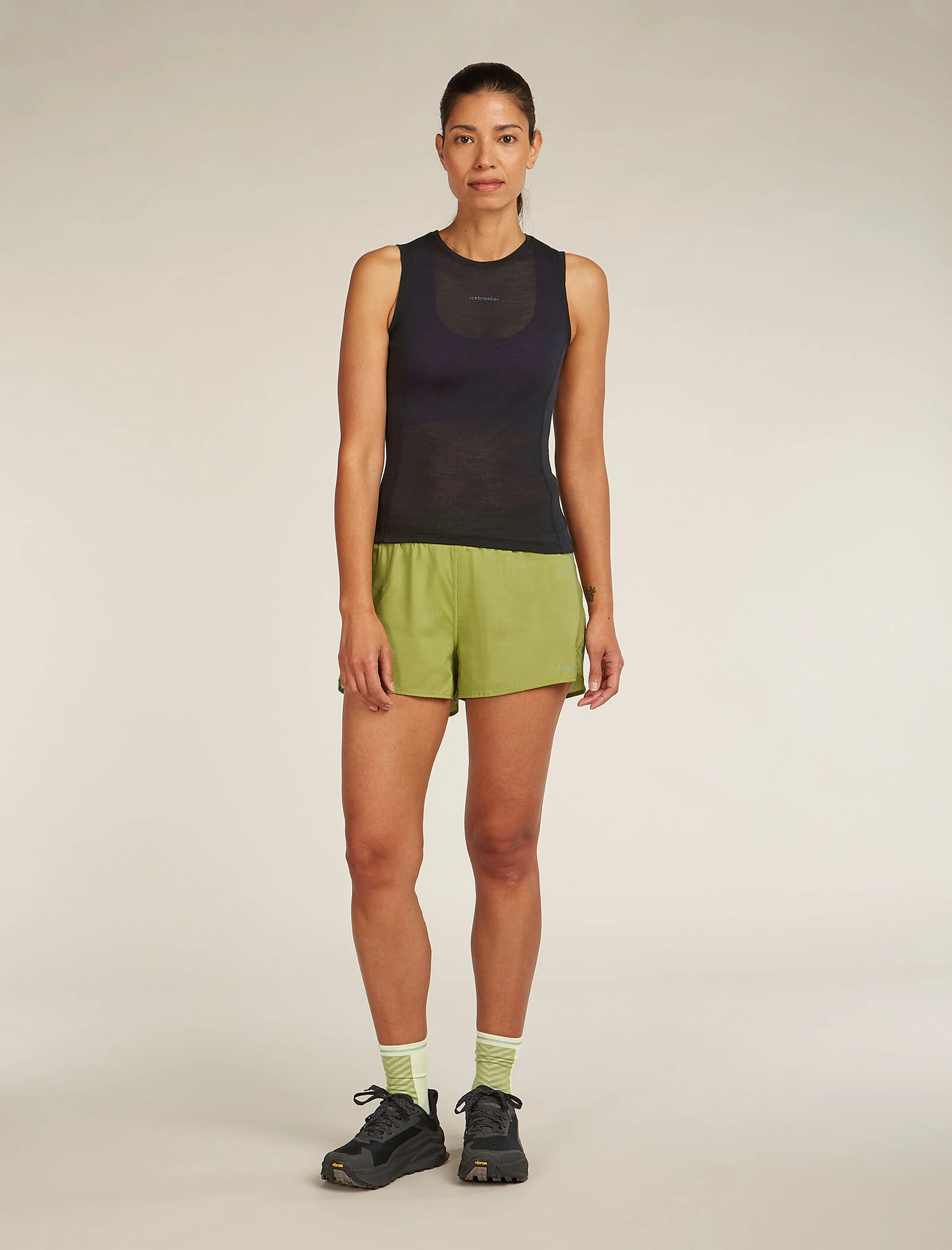 3831-merino-blend-75-cool-litetm-featherlighttm-tank-3.webp Merino Blend 75 Cool-Lite™ Featherlight™ Tank