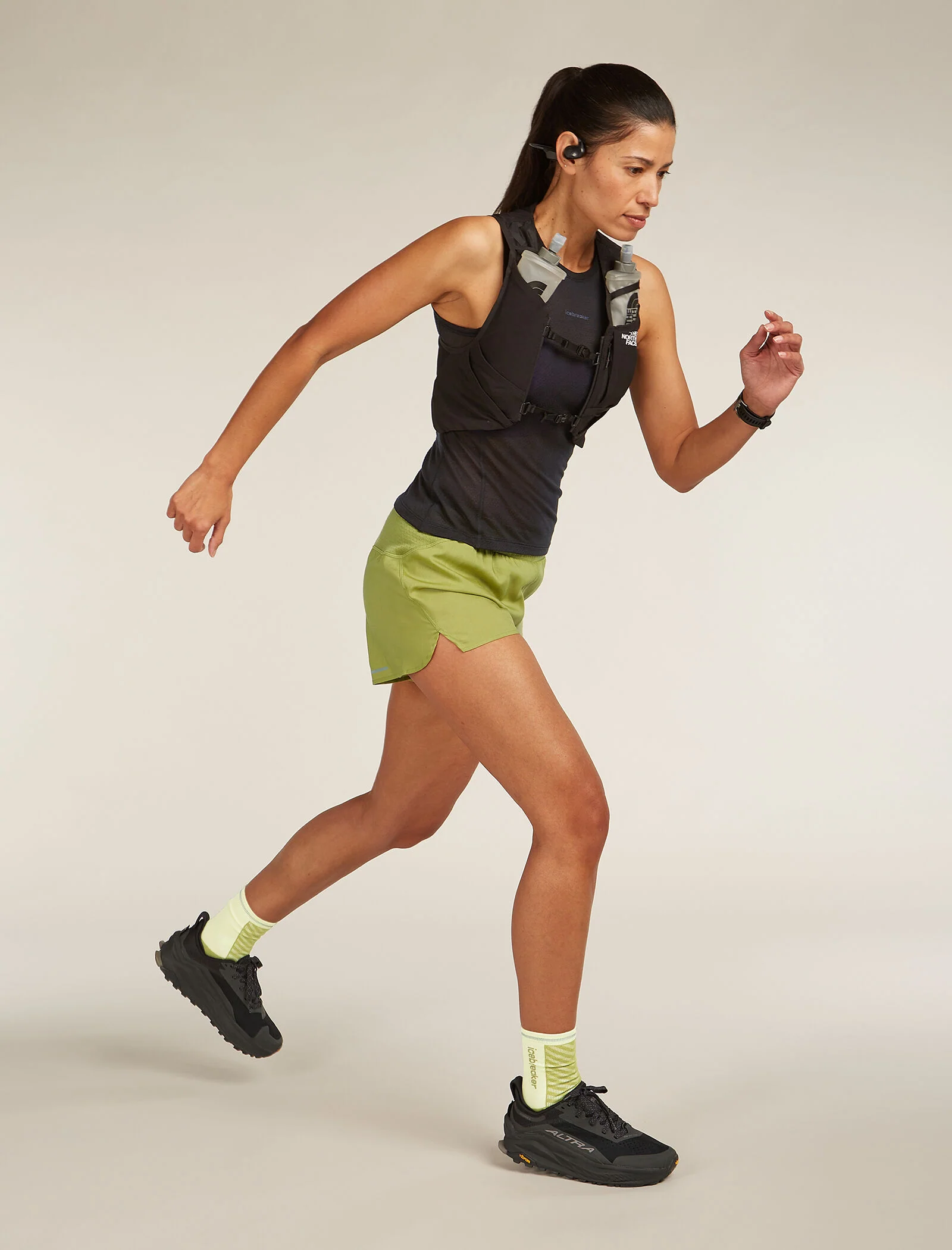 3831-merino-blend-75-cool-litetm-featherlighttm-tank-4.webp Merino Blend 75 Cool-Lite™ Featherlight™ Tank