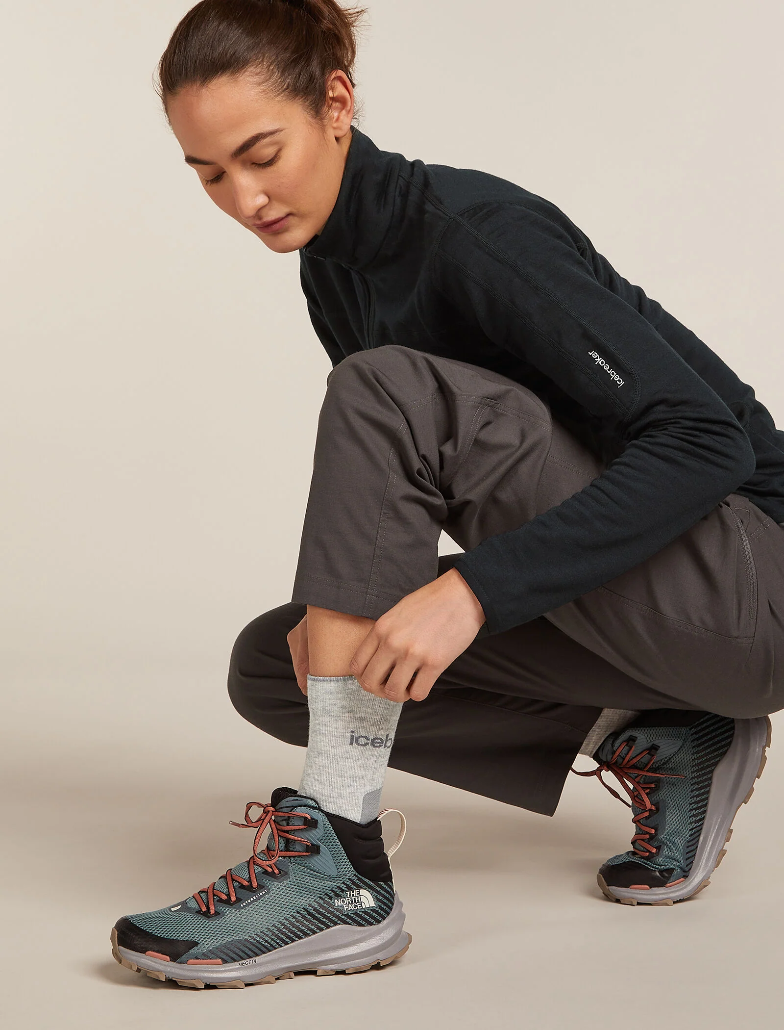 3848-women-s-merino-hike-light-crew-socks-1.webp Women's Merino Hike+ Light Crew Socks