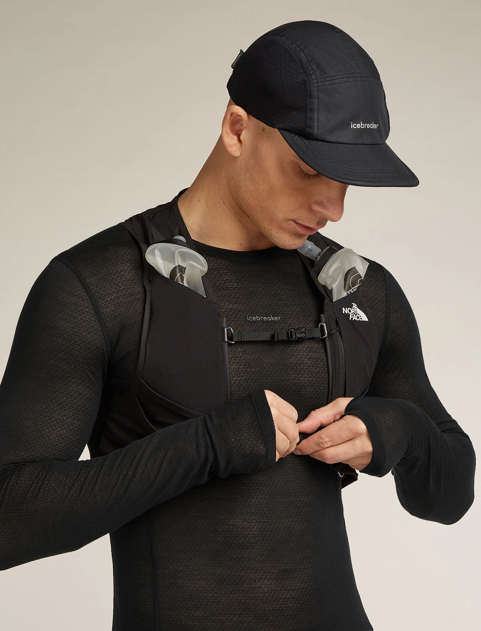 3878-merino-blend-75-cool-litetm-featherlighttm-long-sleeve-crewe-thermal-top-8.webp Merino Blend 75 Cool-Lite™ Featherlight™ Long Sleeve Crewe Thermal Top