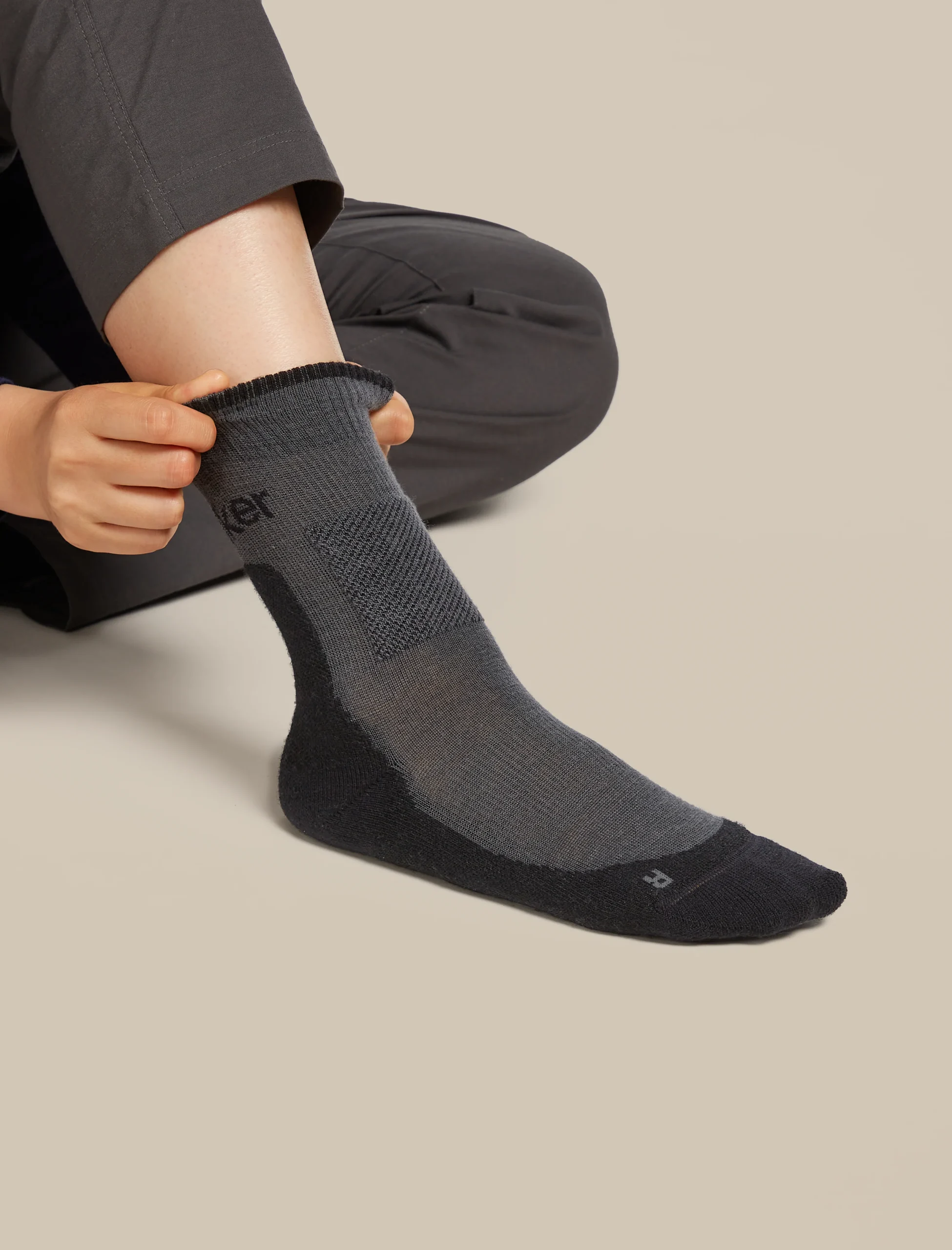 Women's Merino Hike+ Medium Crew Socks