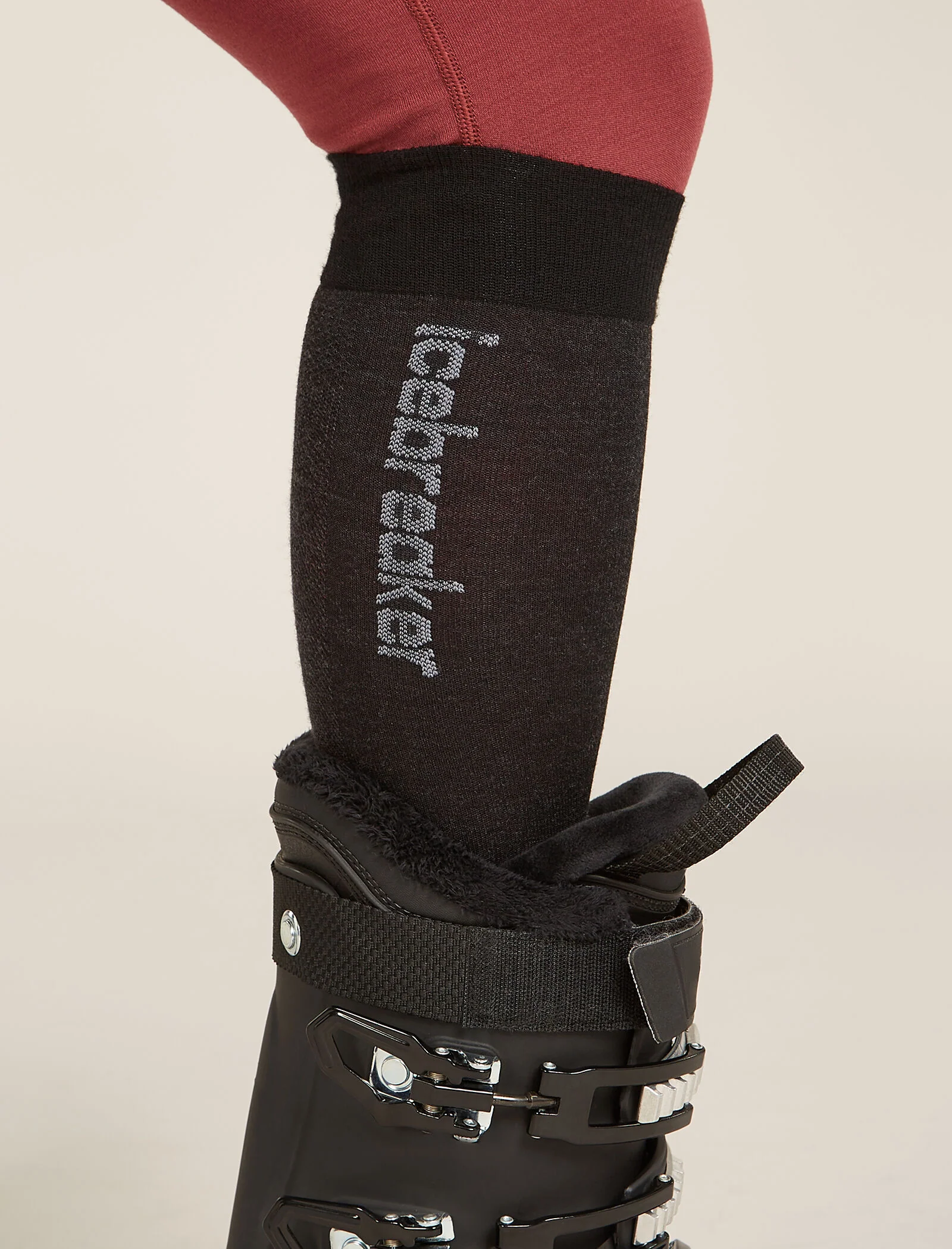 4230-black-ether-m-black-ether-m-variation-1.webp Women's Merino Snow Liner Over The Calf Socks