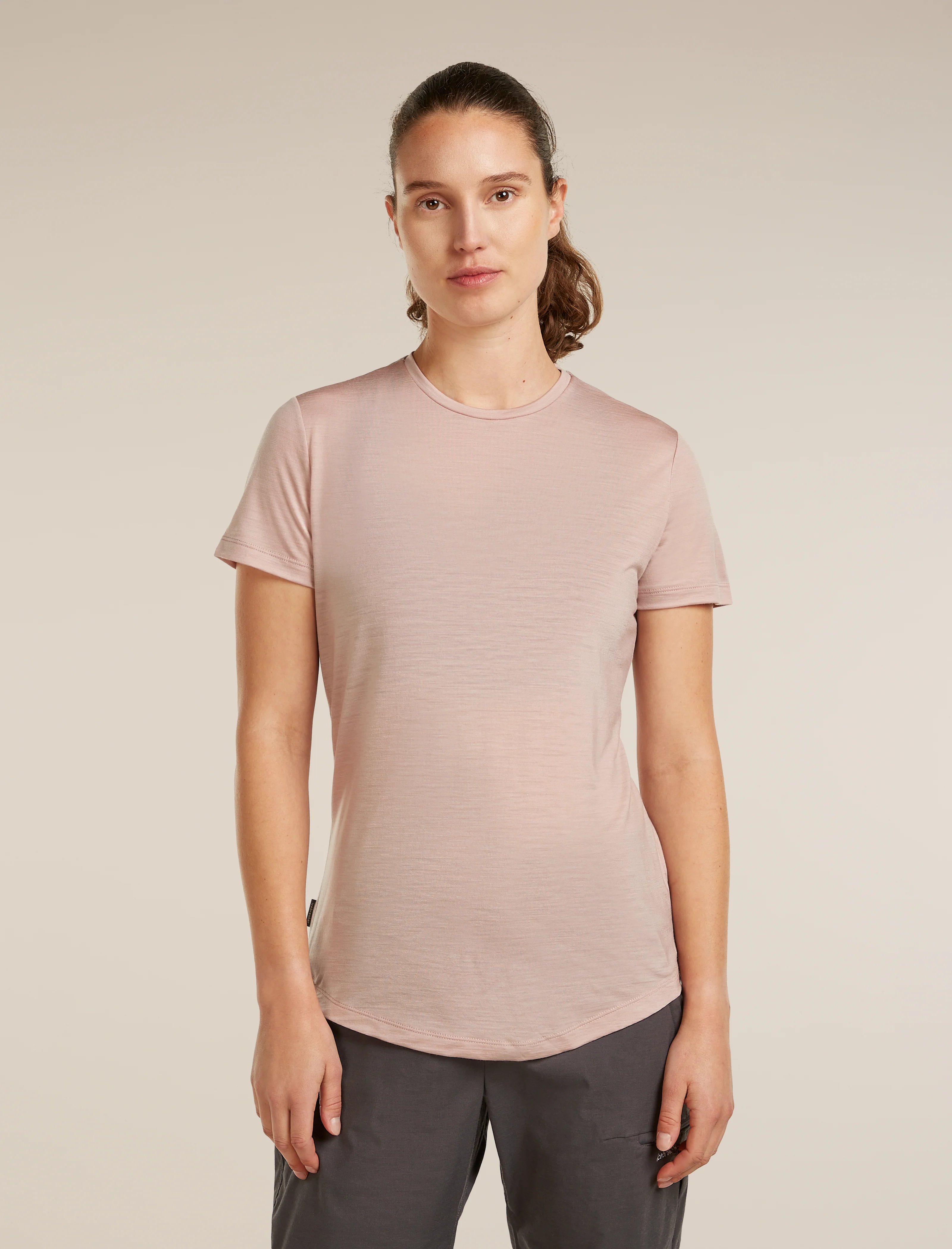 4254-women-s-merino-blend-125-cool-litetm-sphere-short-sleeve-tee-1.webp Women's Merino Blend 125 Cool-Lite™ Sphere Short Sleeve Tee