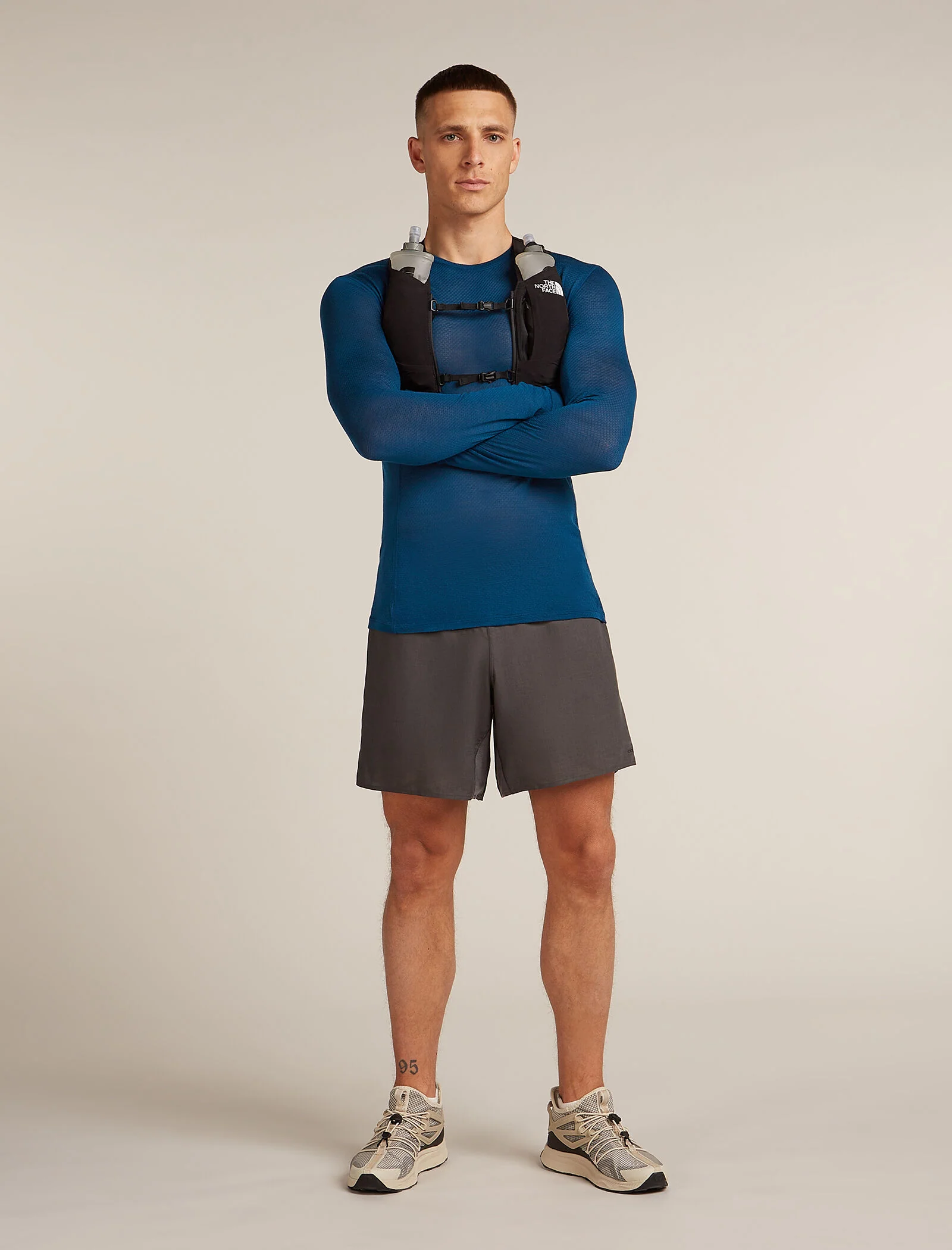 4262-merino-blend-75-cool-litetm-featherlighttm-long-sleeve-crewe-thermal-top-4.webp Merino Blend 75 Cool-Lite™ Featherlight™ Long Sleeve Crewe Thermal Top