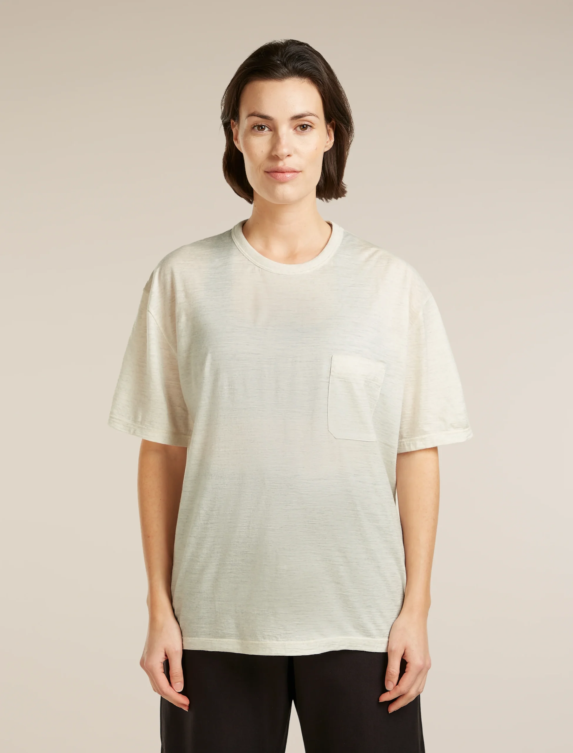 4278-unisex-merino-150-short-sleeve-pocket-tee-1.webp Unisex Merino 150 Short Sleeve Pocket Tee