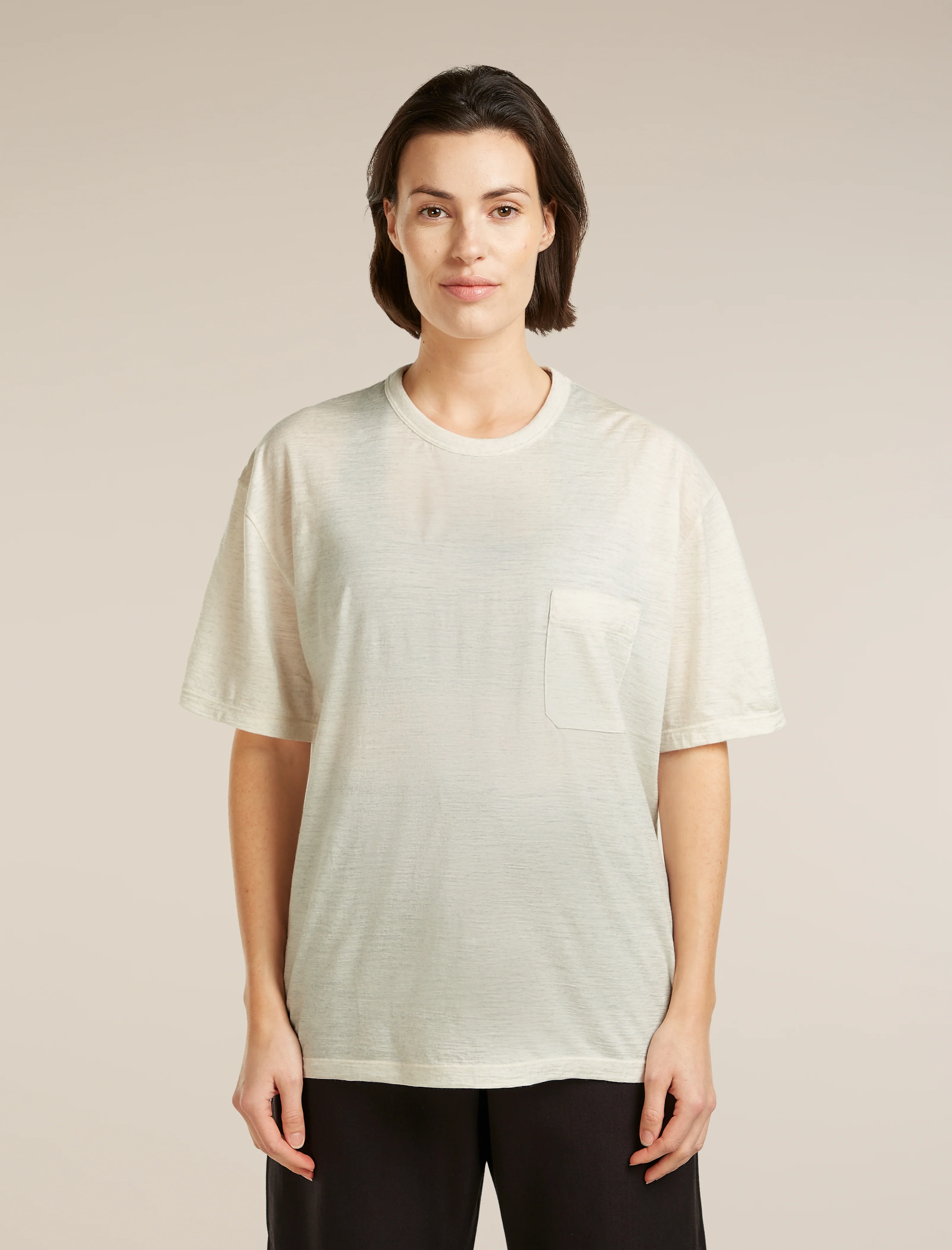 4278-unisex-merino-150-short-sleeve-pocket-tee-1.webp Unisex Merino 150 Short Sleeve Pocket Tee