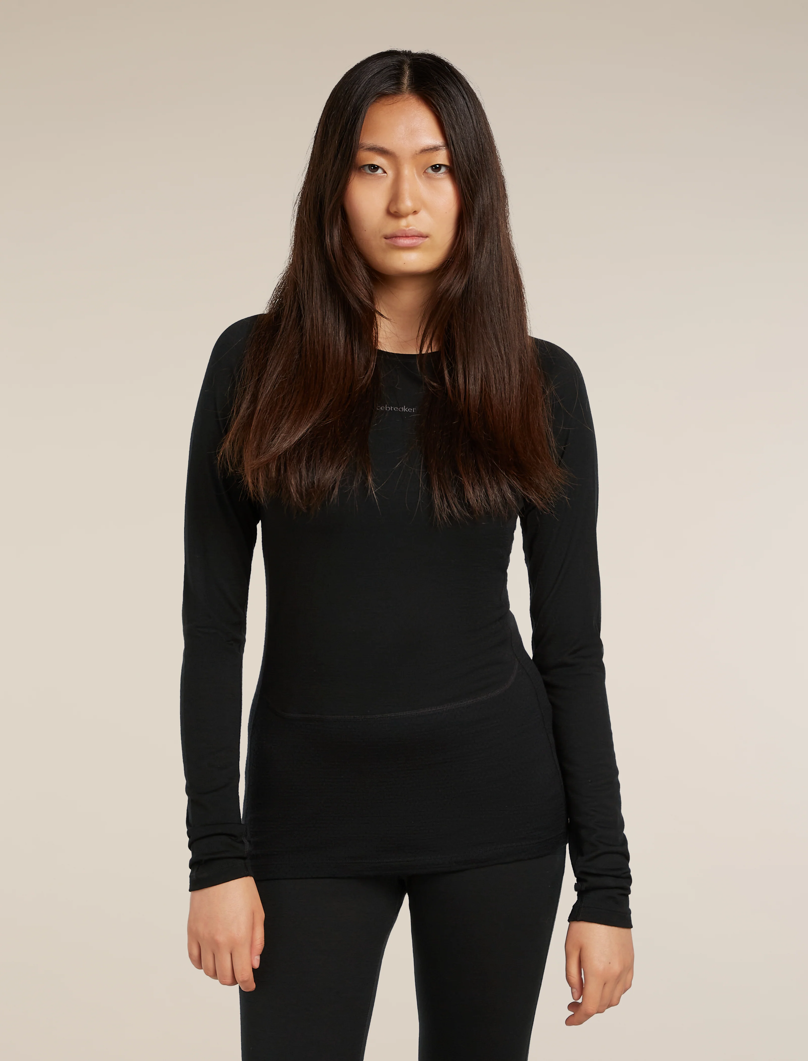 4309-black-m-black-m-variation-1.webp Merino 200 ZoneKnit™ Long Sleeve Crew Thermal Top