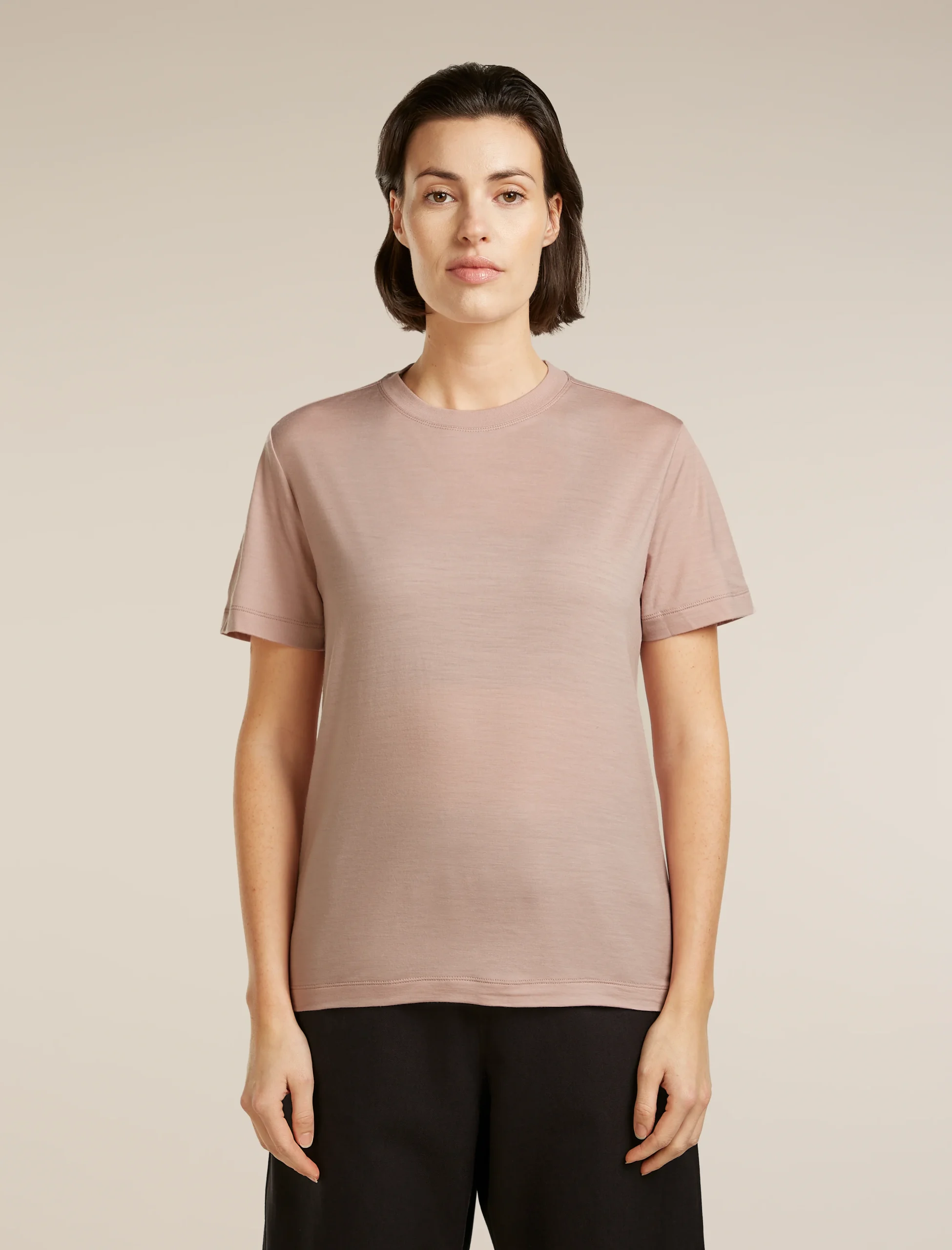 482-women-s-15.5-merinofinetm-jersey-short-sleeve-tee-1.webp Women's 15.5 MerinoFine™ Jersey Short Sleeve Tee