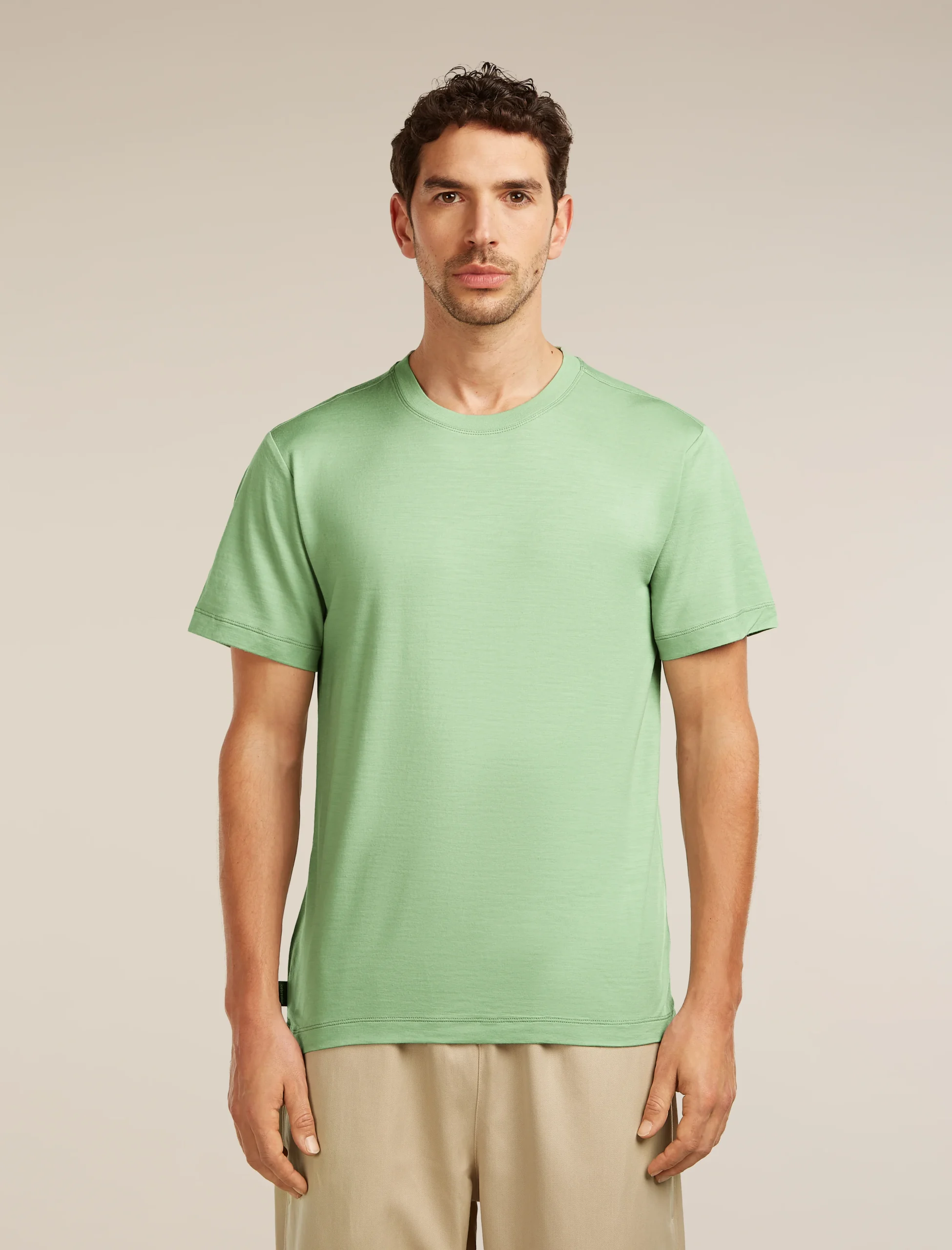538-men-s-15.5-merinofinetm-jersey-short-sleeve-tee-1.webp Men's 15.5 MerinoFine™ Jersey Short Sleeve Tee